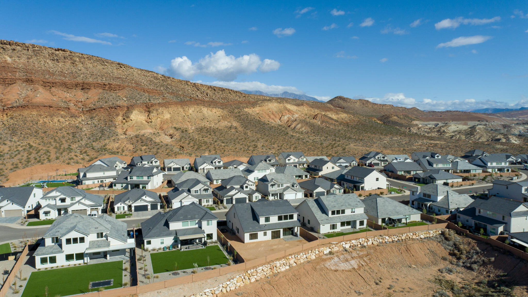 RED MESA AT SUNRISE VALLEY - Residential
