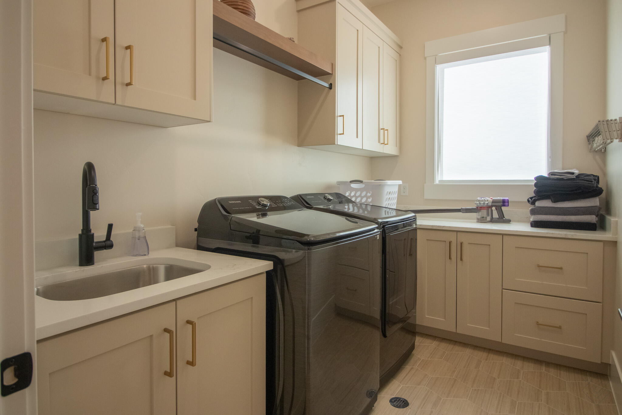 RED MESA AT SUNRISE VALLEY - Residential