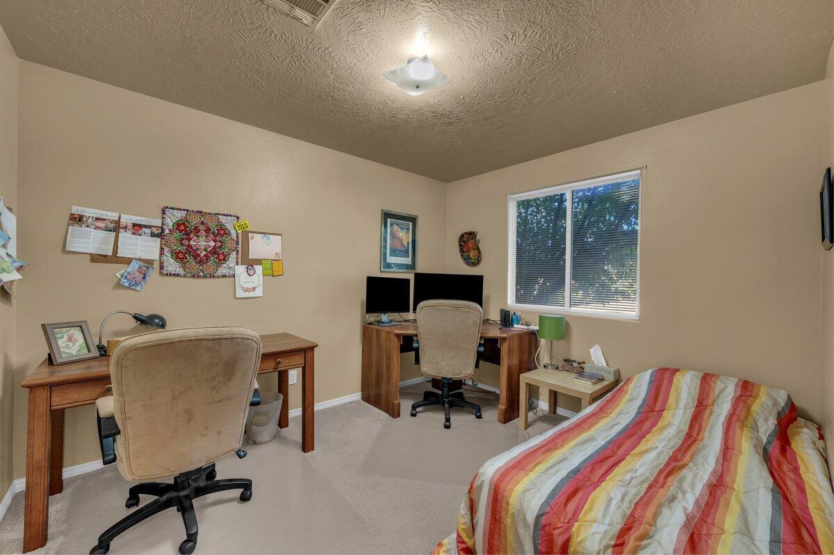 SPANISH GARDENS - Residential