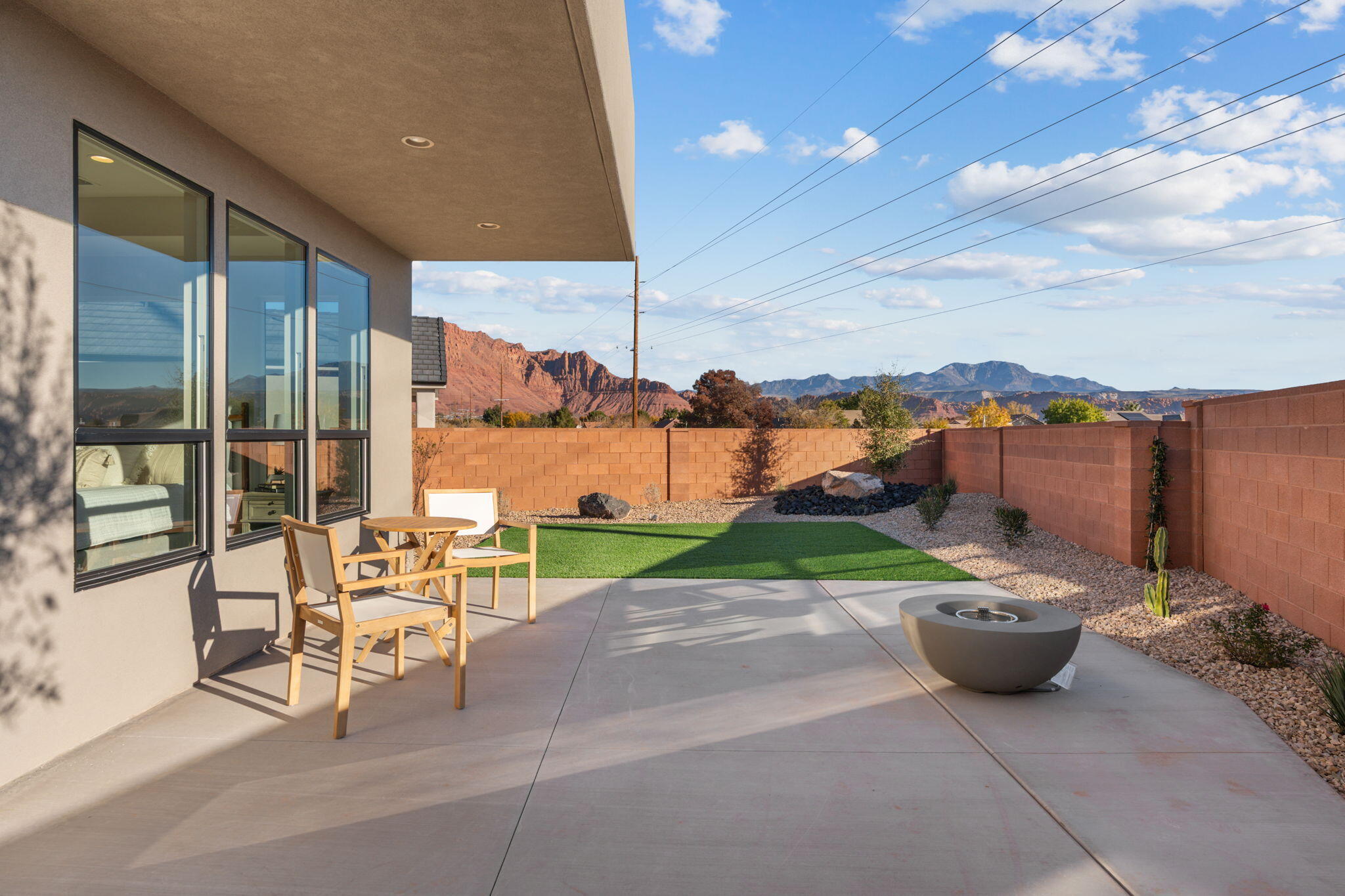 BLACK STONE - Residential