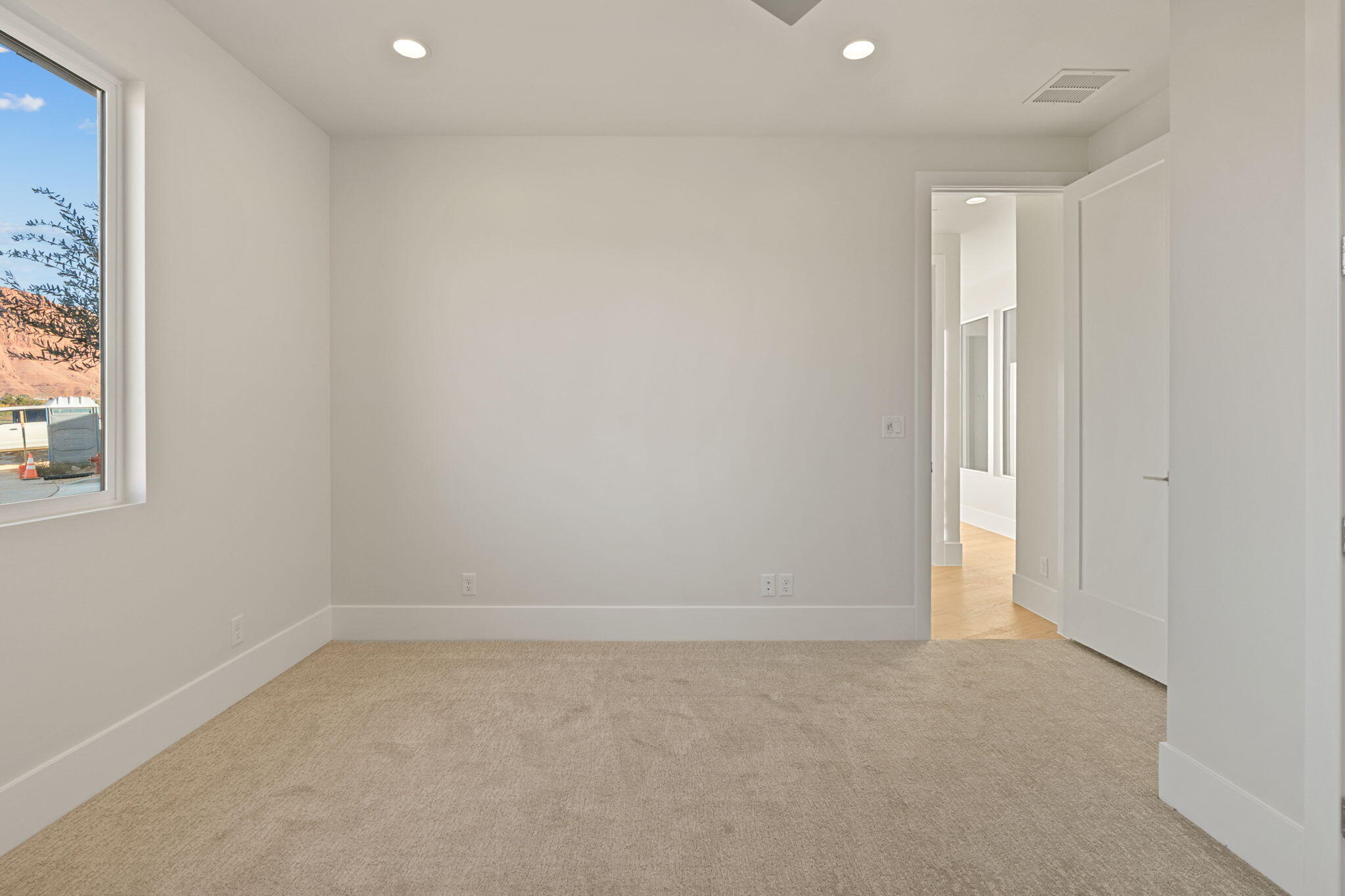 BLACK STONE - Residential