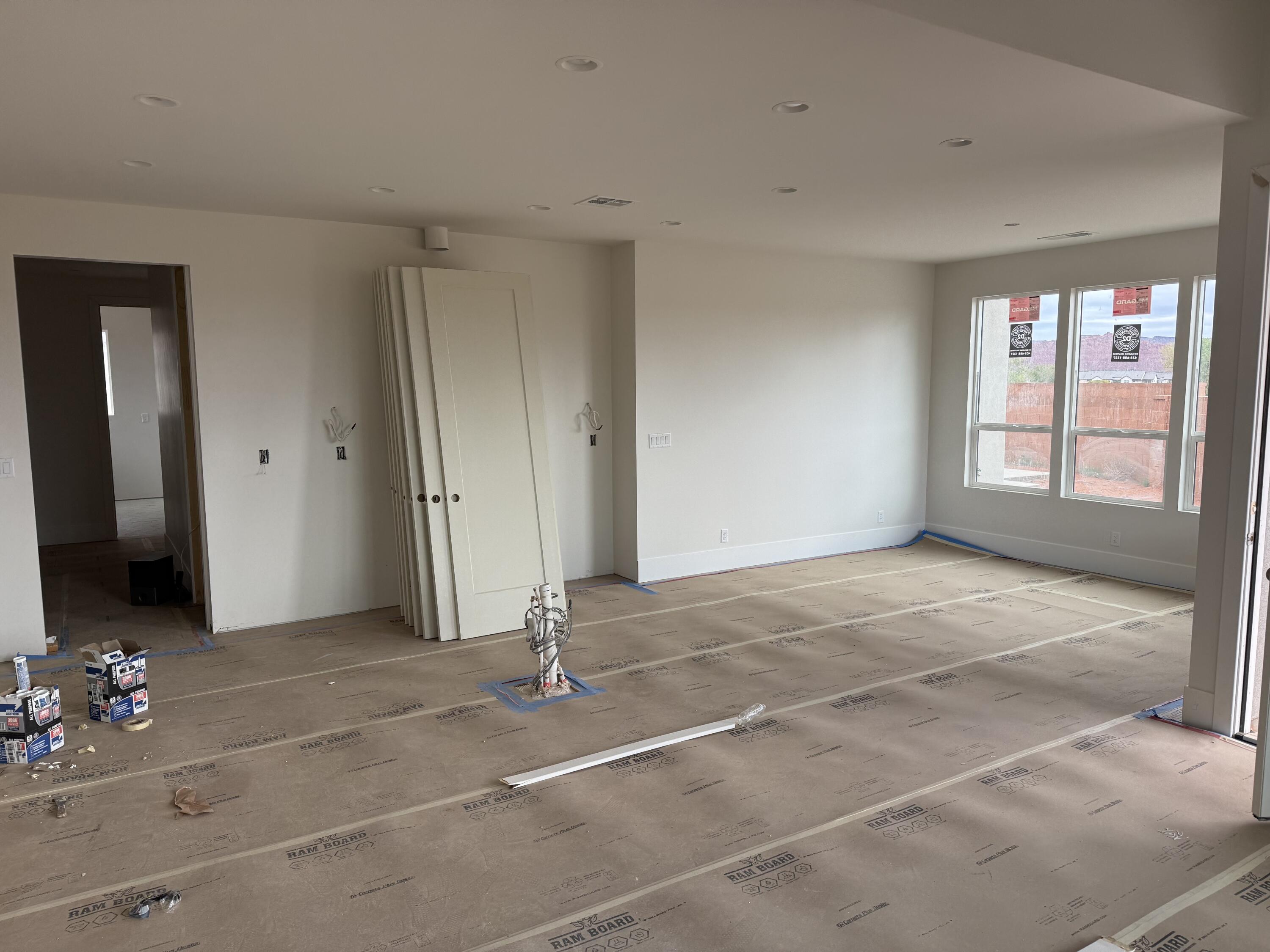 BLACK STONE - Residential