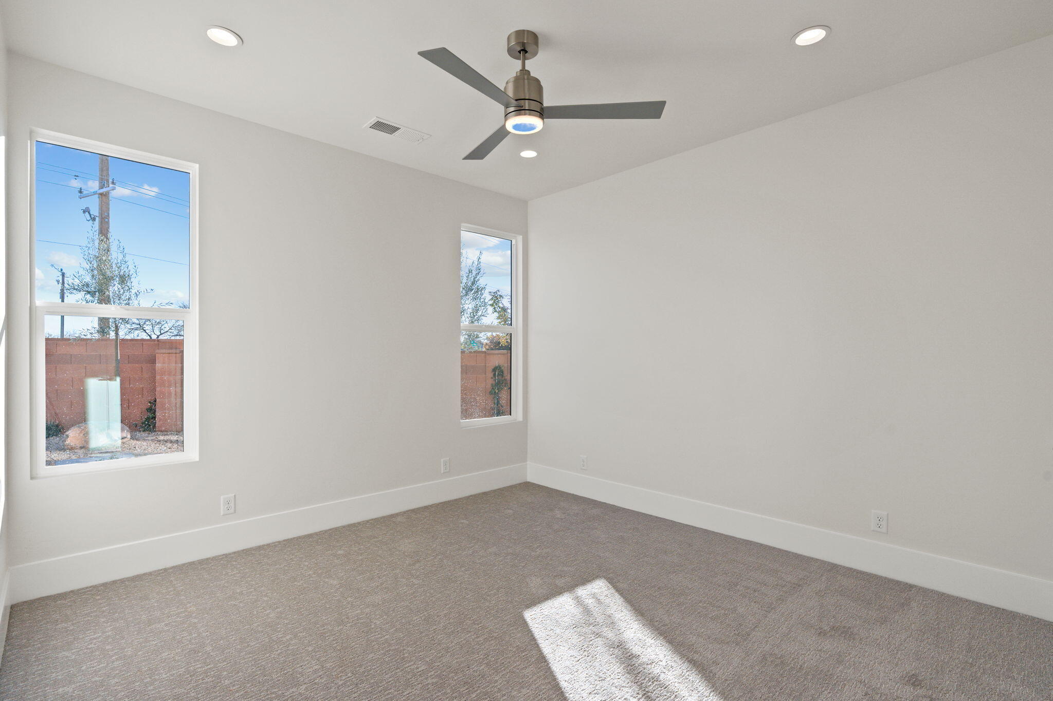 BLACK STONE - Residential