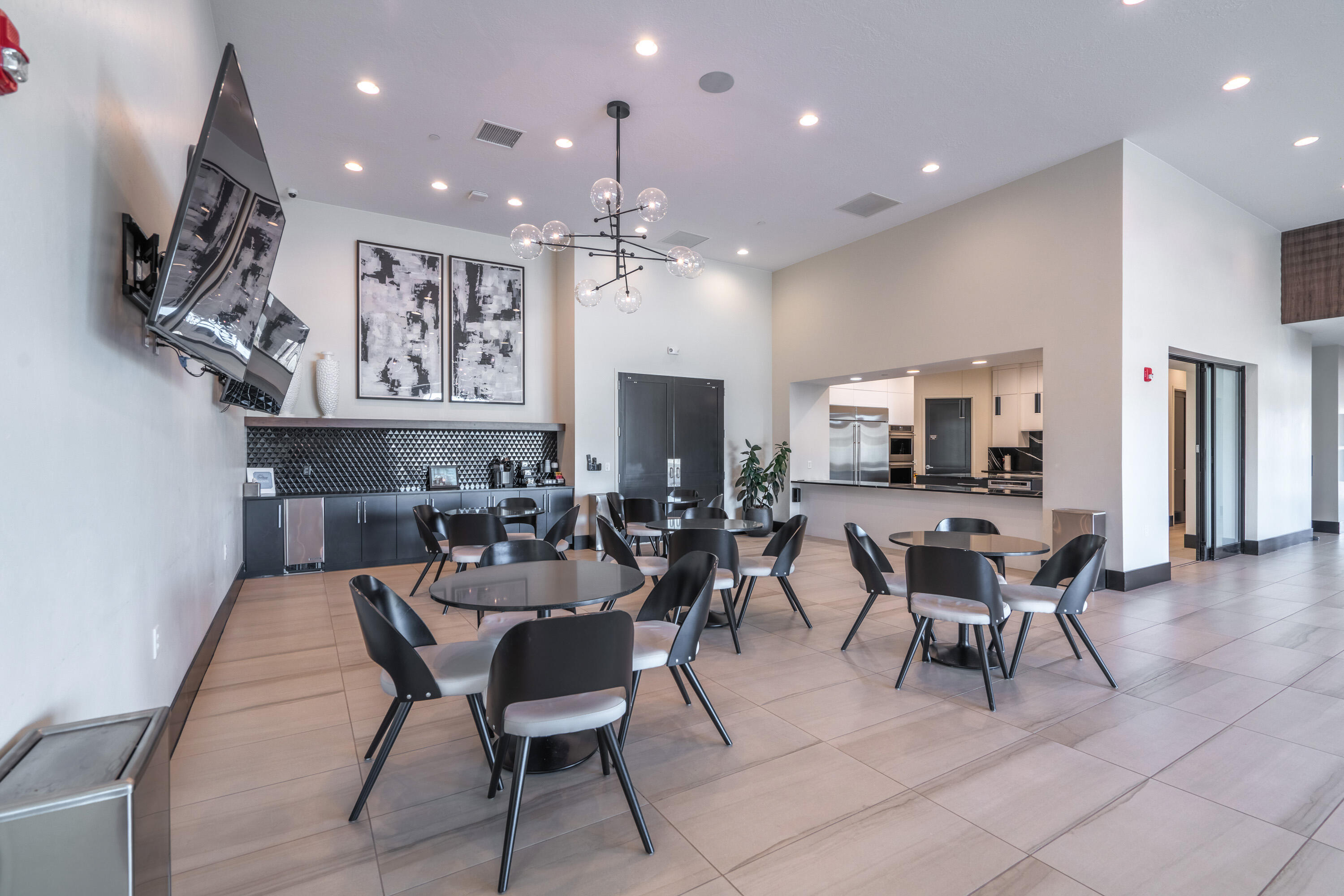 VILLAS AT SUN RIVER - Residential