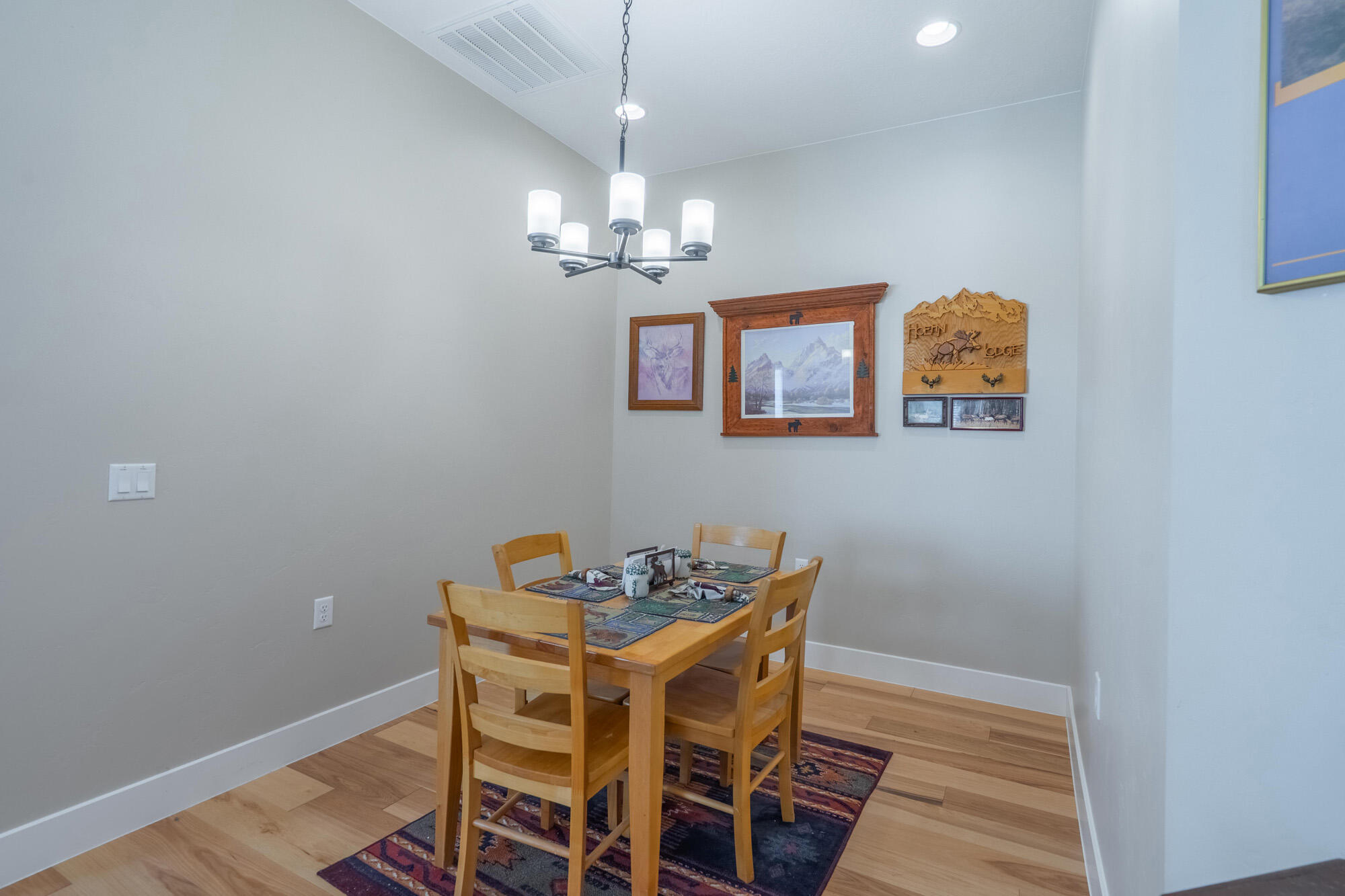 VILLAS AT SUN RIVER - Residential