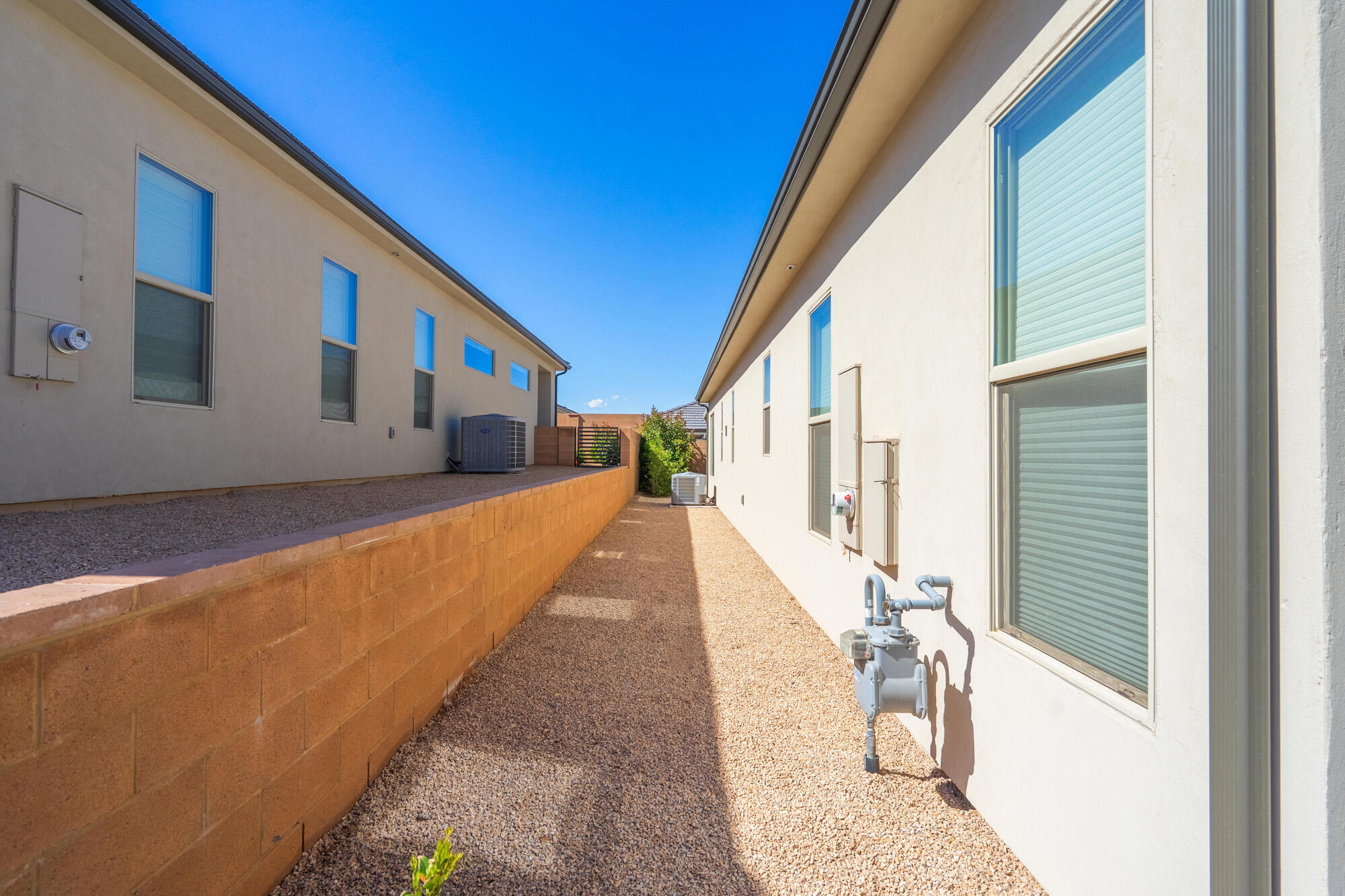 VILLAS AT SUN RIVER - Residential