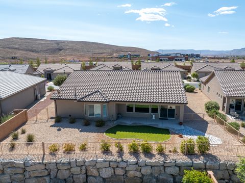 Tiny photo for 4260 S Painted Finch DR, Saint George, UT 84790 (MLS # 25-264977)