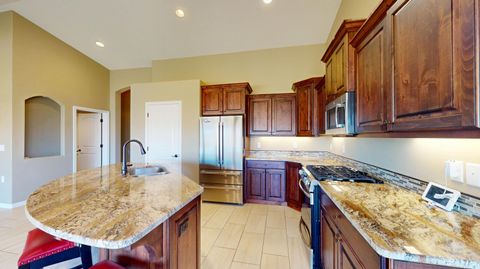 Tiny photo for 4260 S Painted Finch DR, Saint George, UT 84790 (MLS # 25-264977)