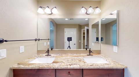 Tiny photo for 4260 S Painted Finch DR, Saint George, UT 84790 (MLS # 25-264977)
