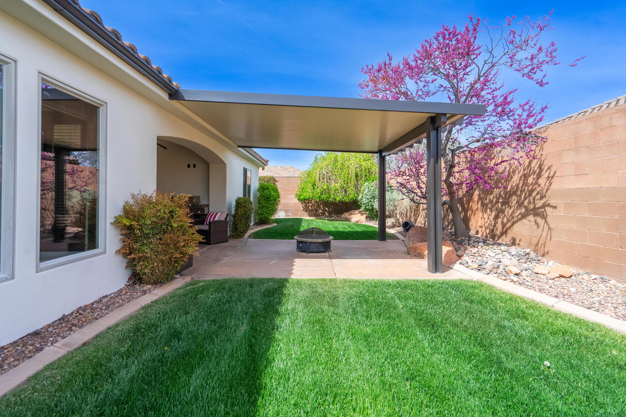 SILVERSTONE AT GREEN SPRINGS - Residential