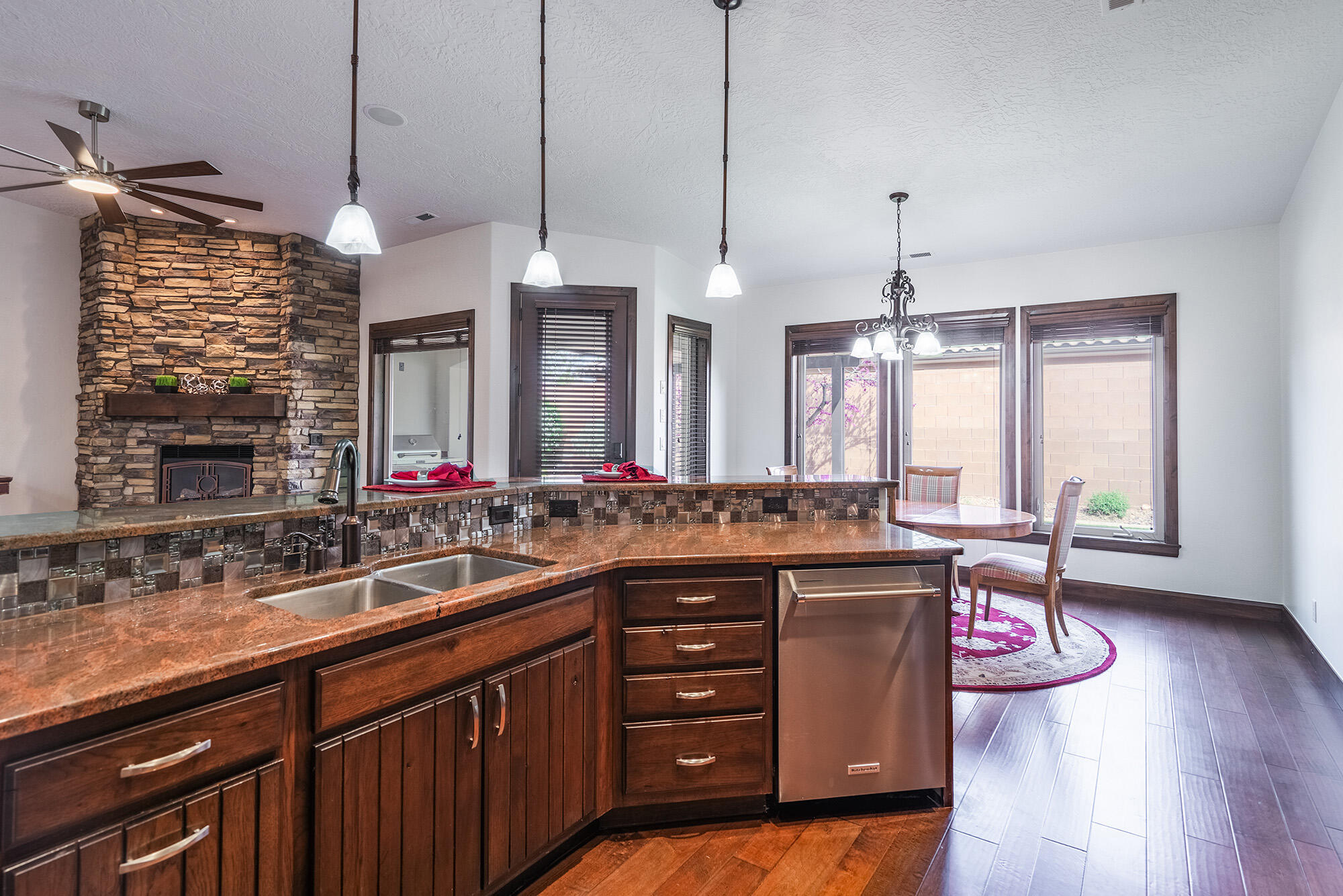 SILVERSTONE AT GREEN SPRINGS - Residential