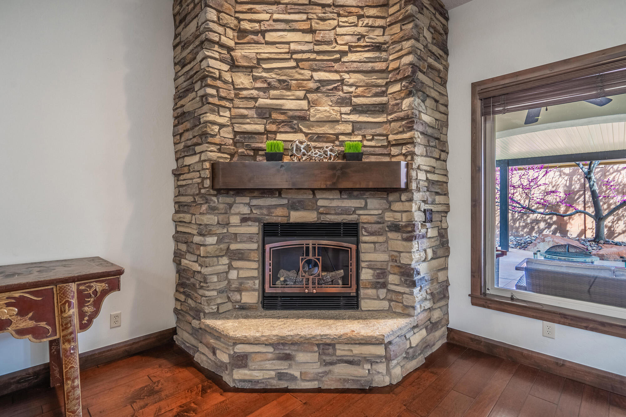 SILVERSTONE AT GREEN SPRINGS - Residential