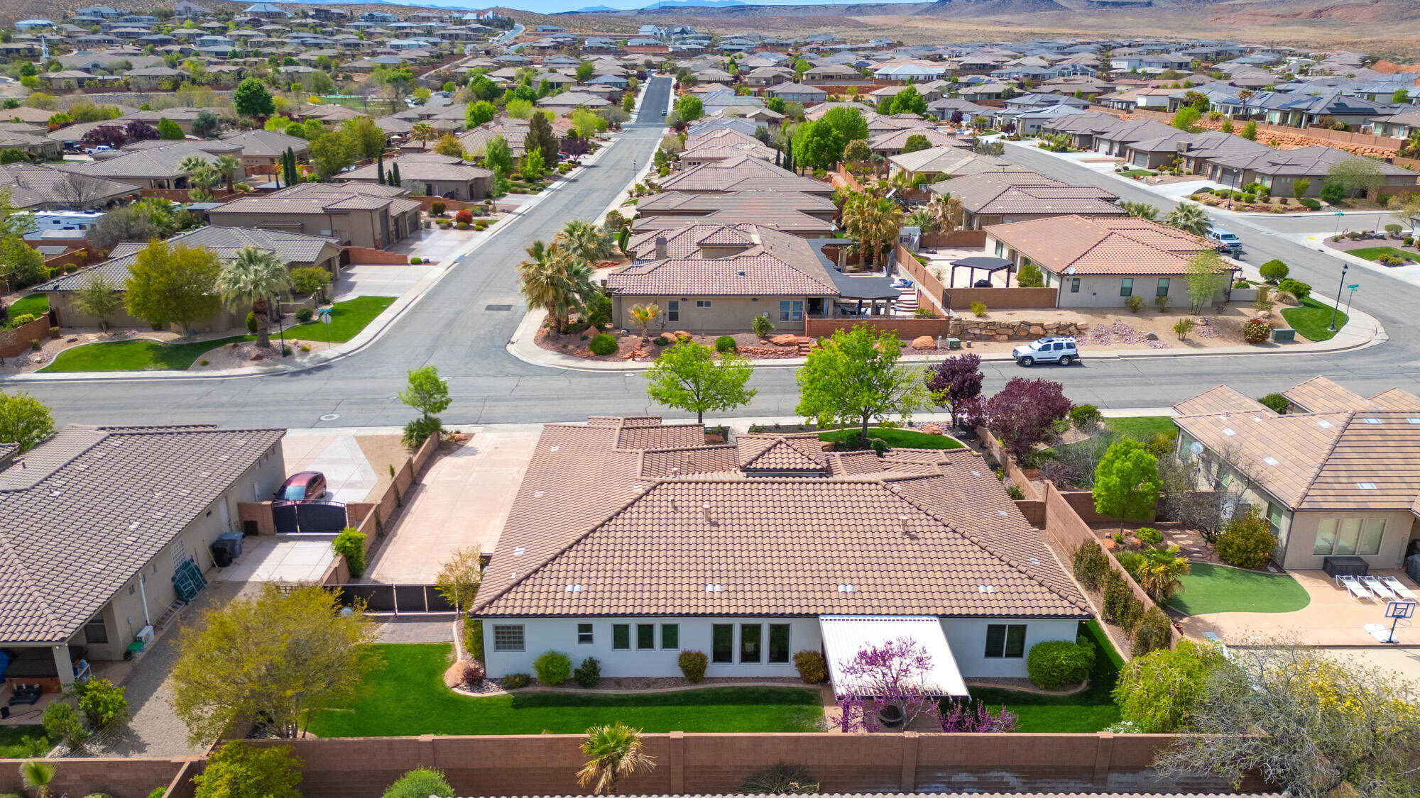 SILVERSTONE AT GREEN SPRINGS - Residential