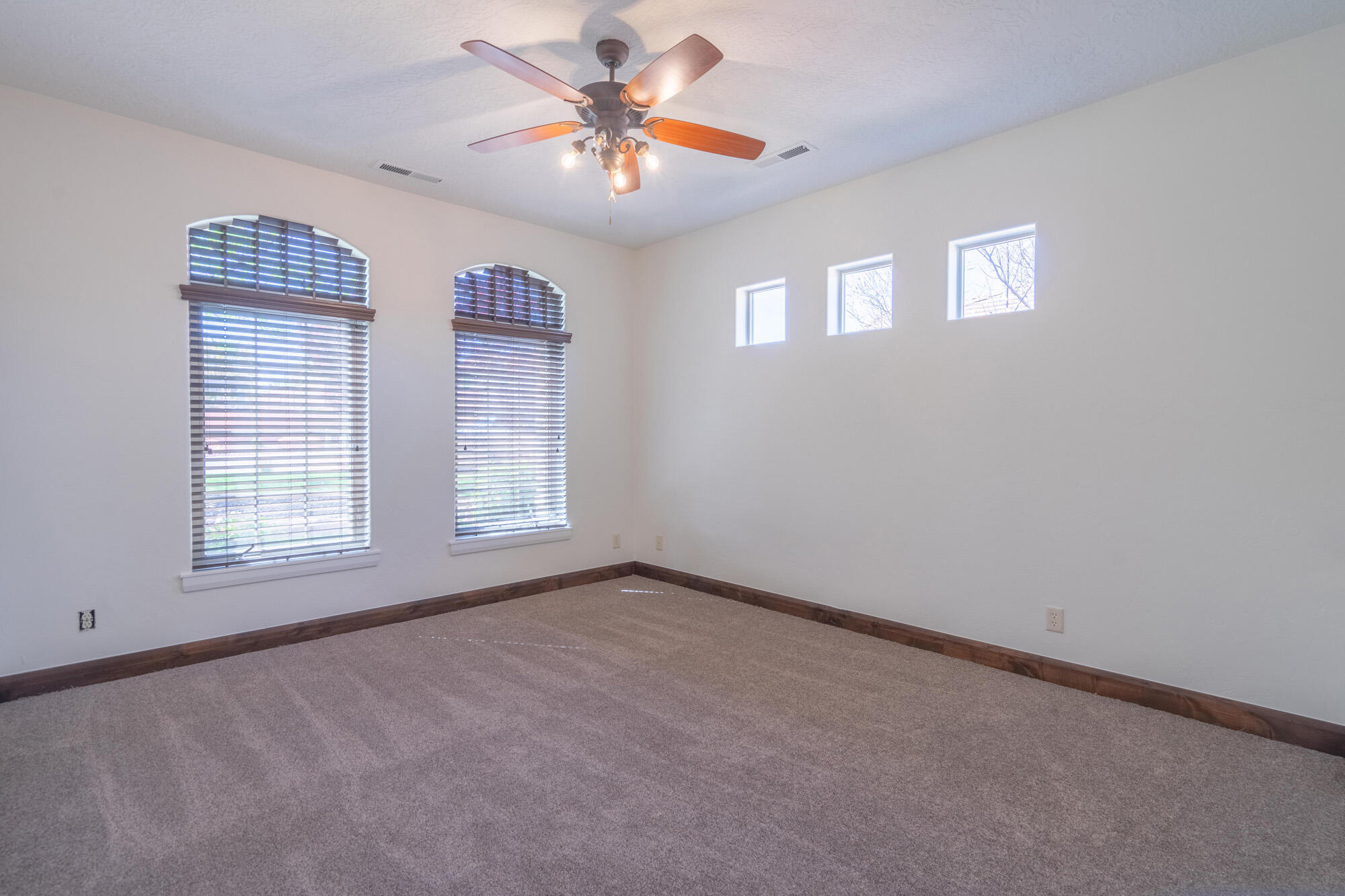 SILVERSTONE AT GREEN SPRINGS - Residential