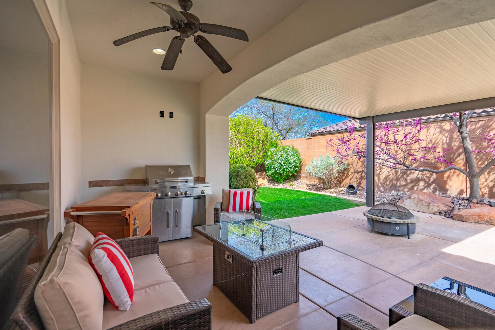 SILVERSTONE AT GREEN SPRINGS - Residential