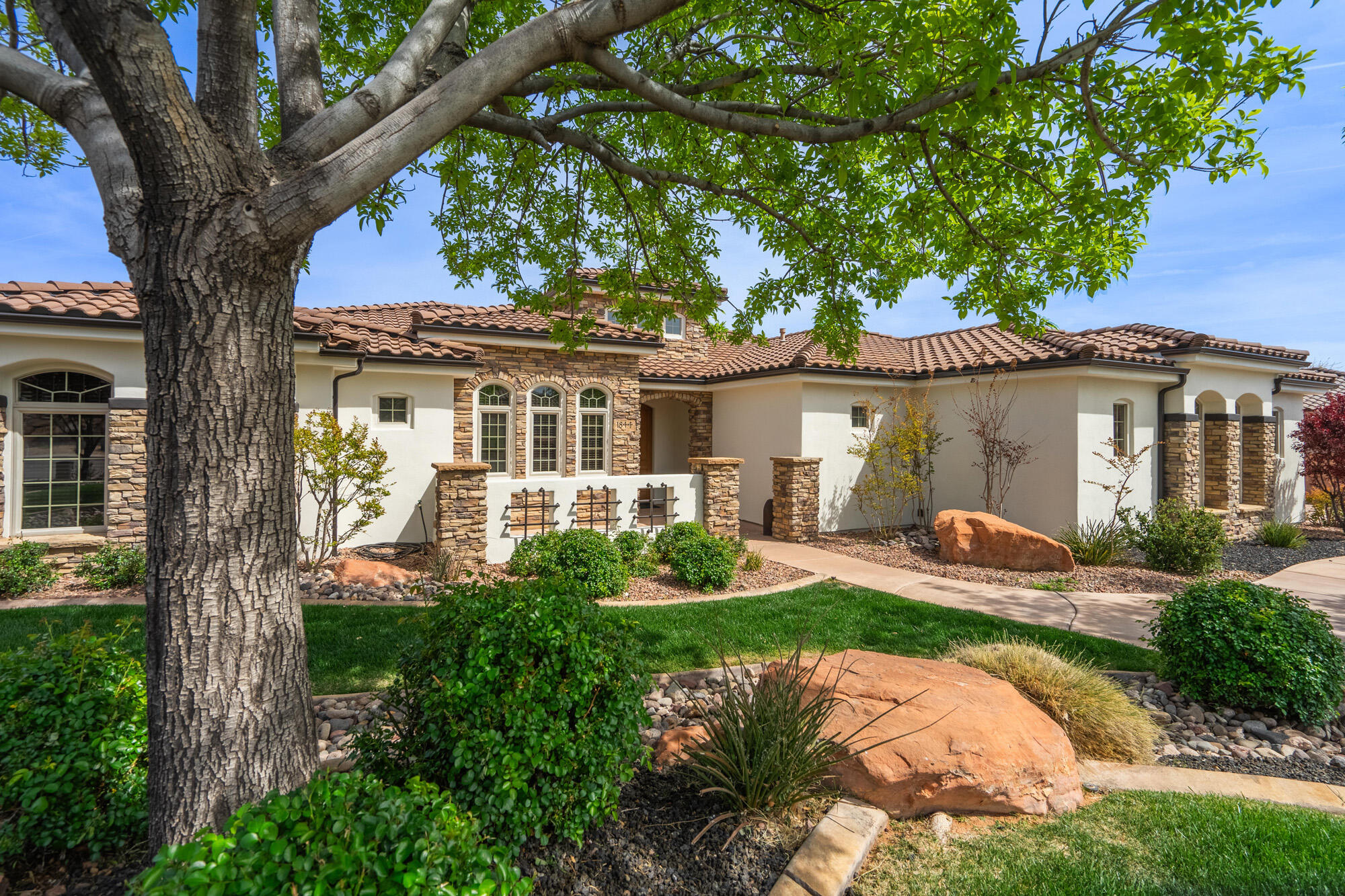 SILVERSTONE AT GREEN SPRINGS - Residential