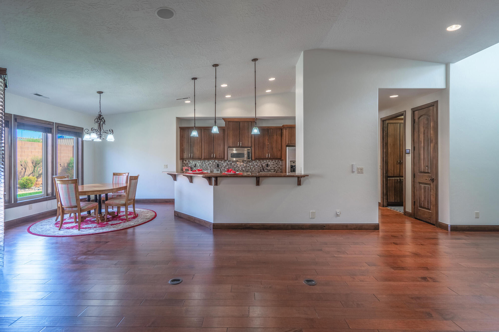 SILVERSTONE AT GREEN SPRINGS - Residential