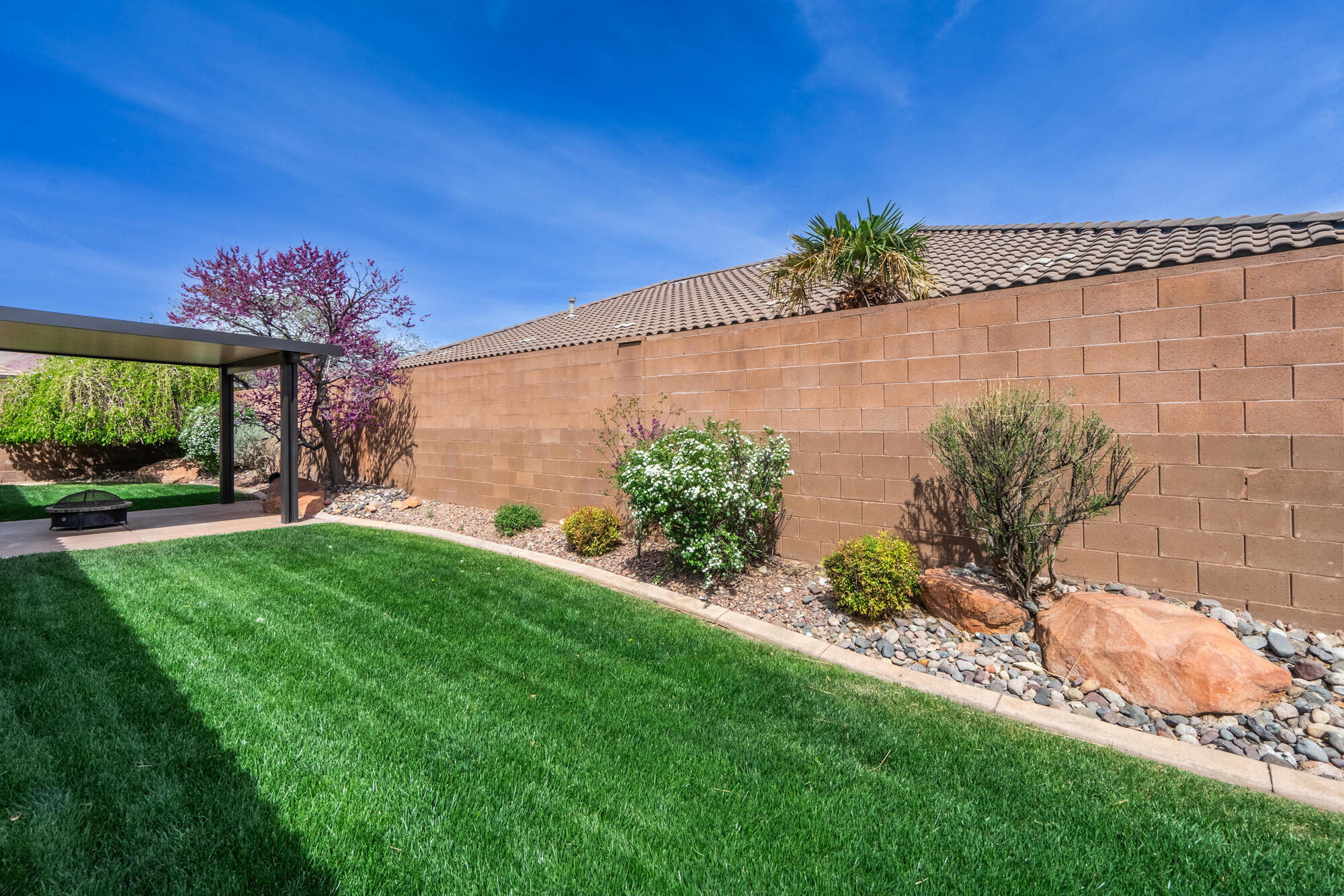 SILVERSTONE AT GREEN SPRINGS - Residential