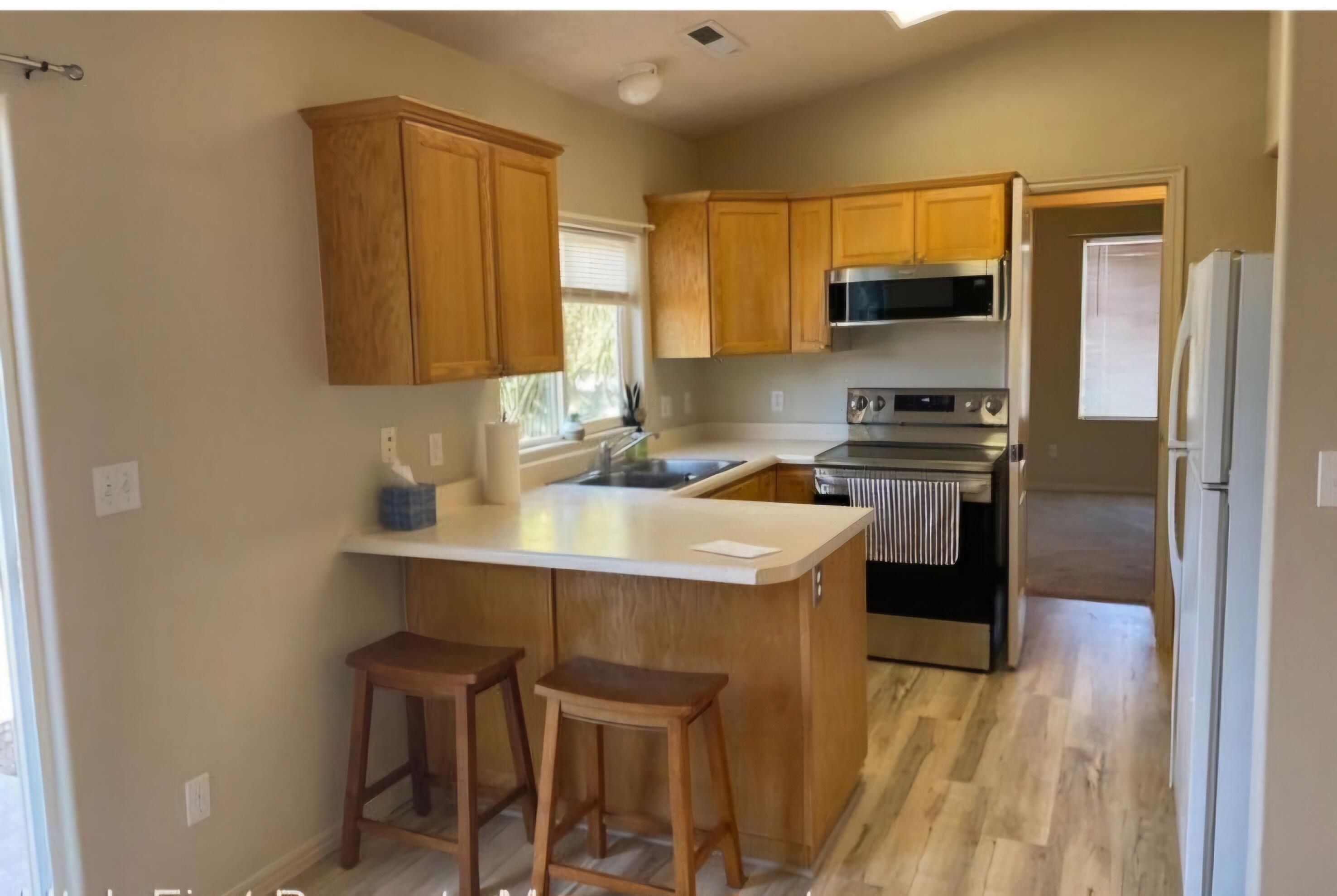 SHADOW CANYON - Residential