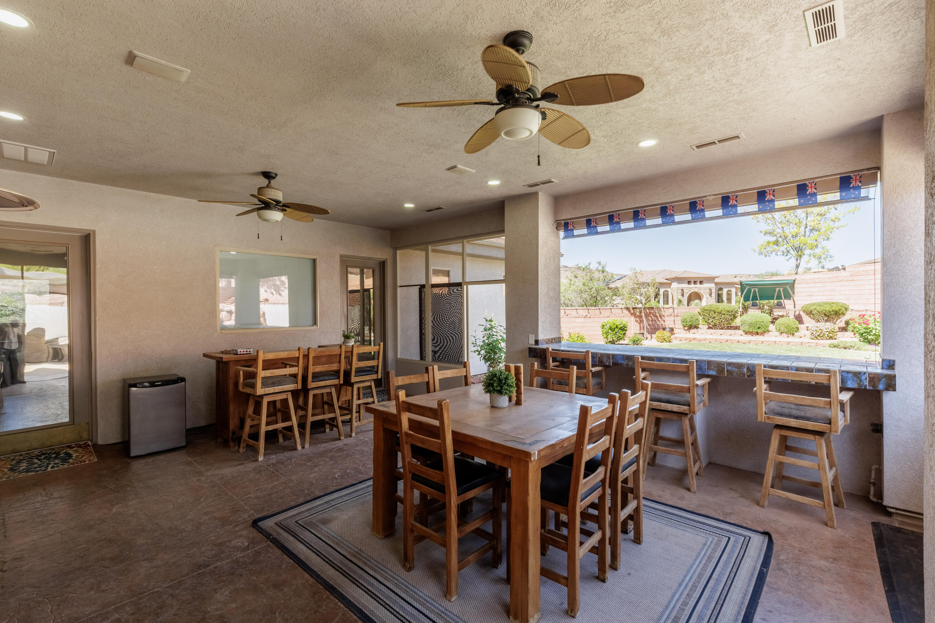 CORAL CANYON - Residential