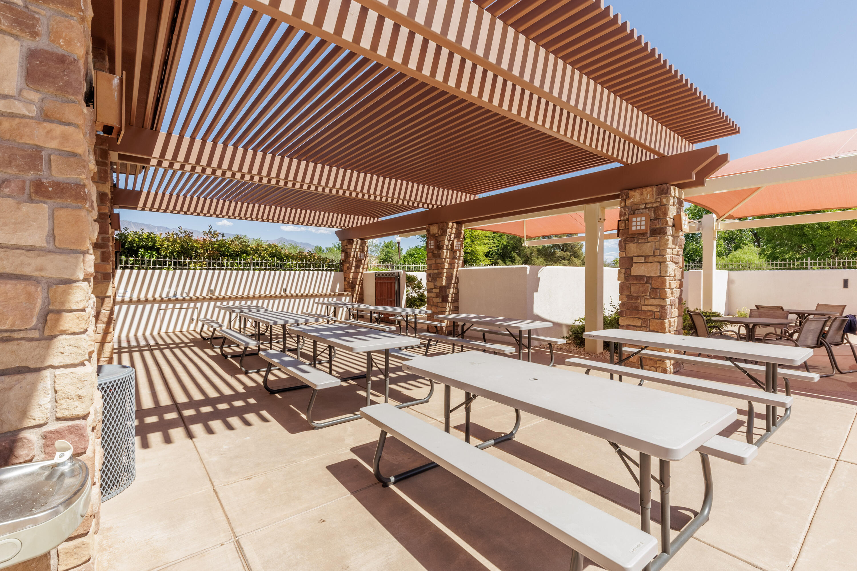 CORAL CANYON - Residential