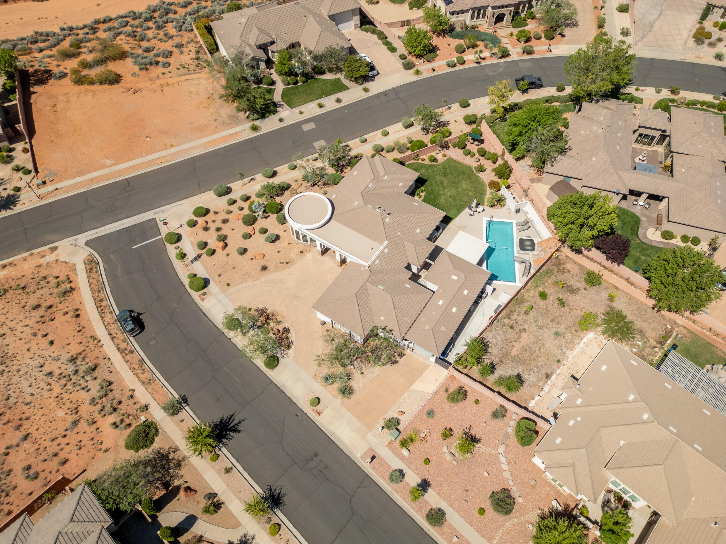 CORAL CANYON - Residential