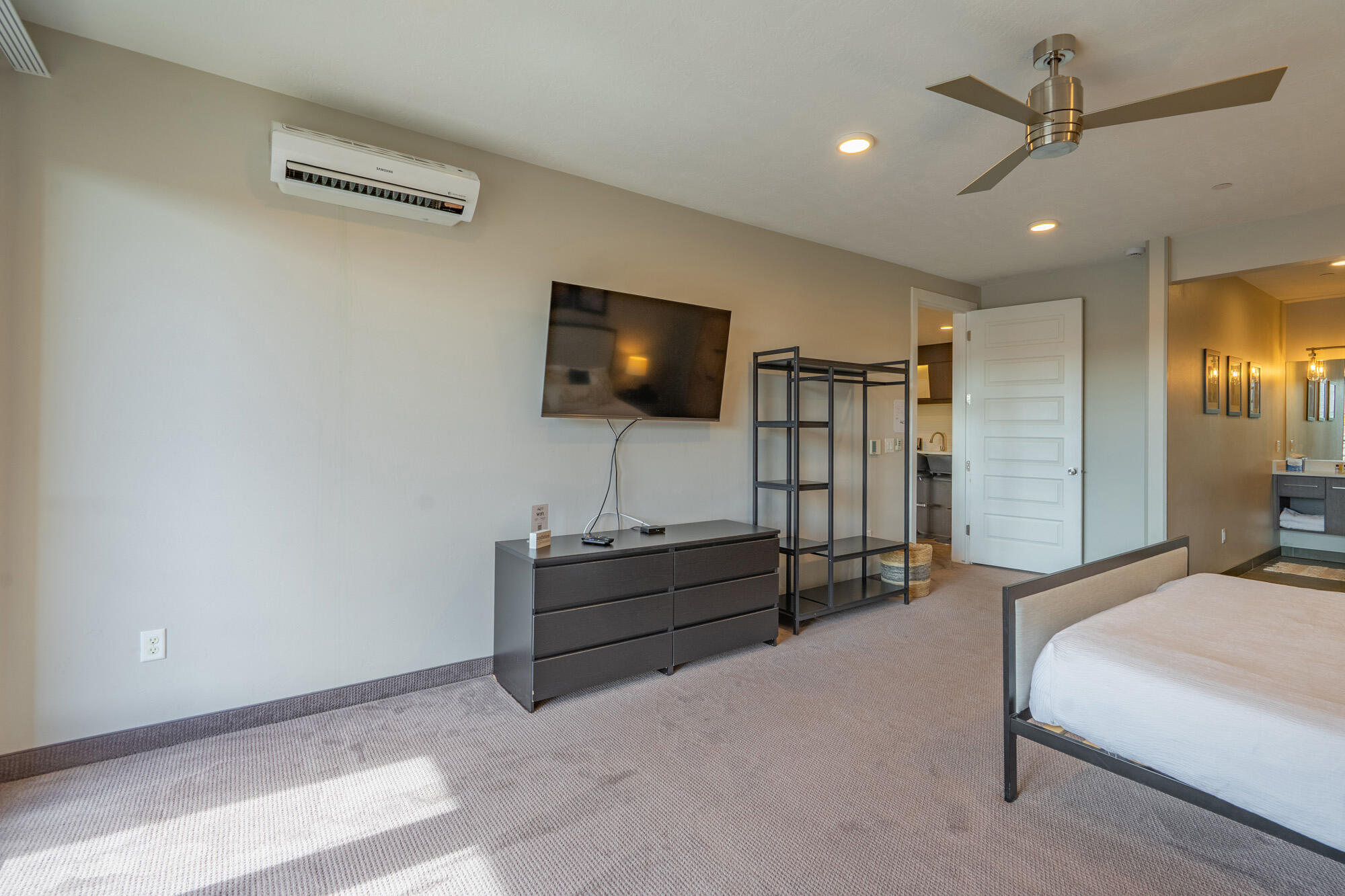 VILLAS AT SAND HOLLOW - Residential