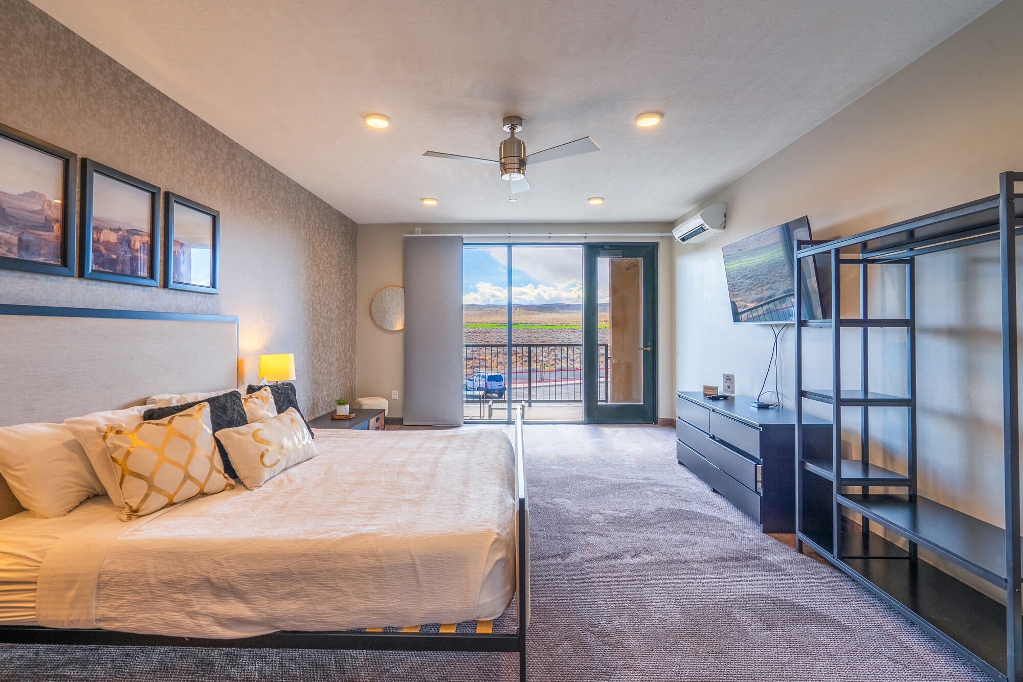 VILLAS AT SAND HOLLOW - Residential