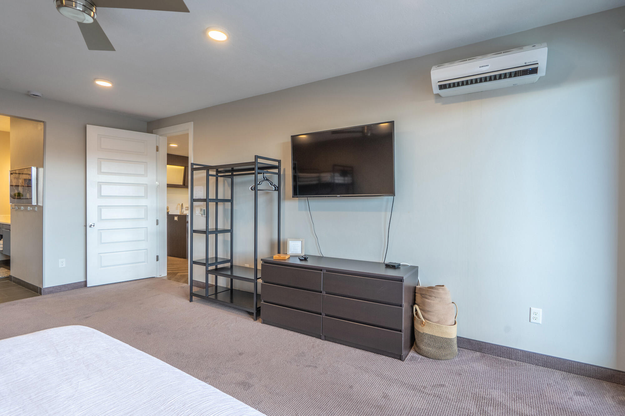 VILLAS AT SAND HOLLOW - Residential