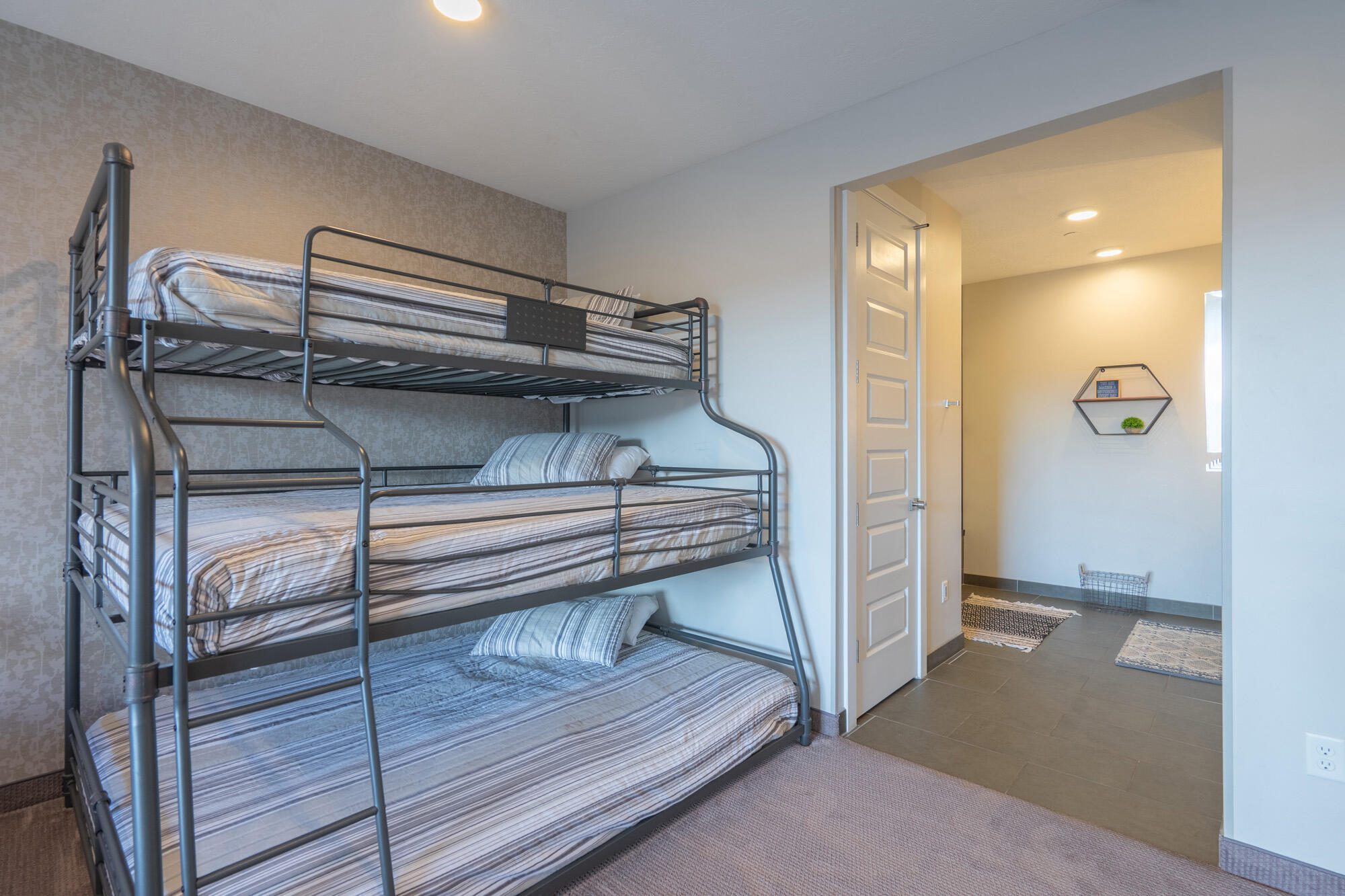 VILLAS AT SAND HOLLOW - Residential