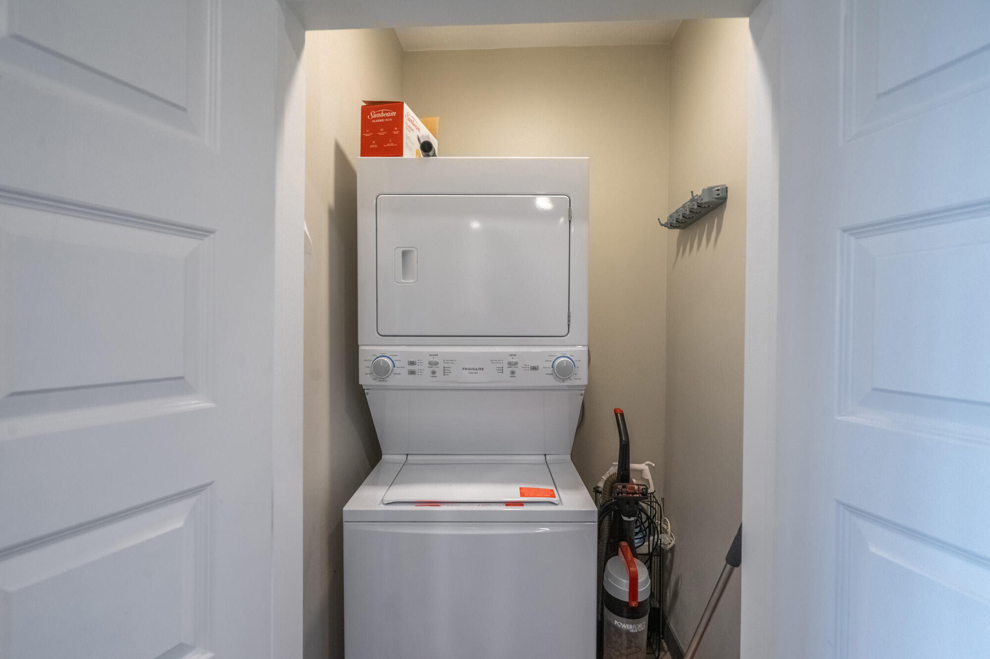 VILLAS AT SAND HOLLOW - Residential