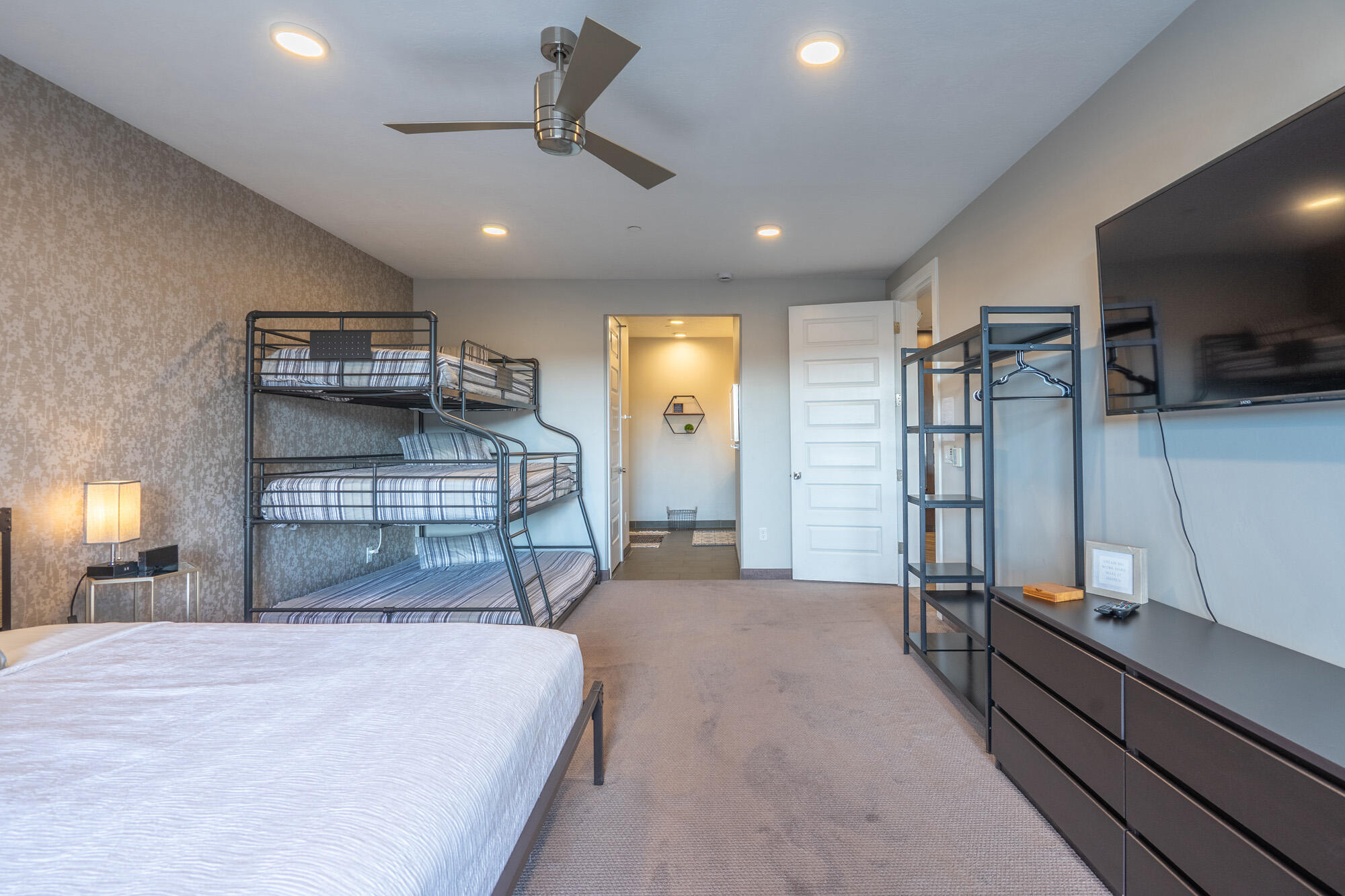 VILLAS AT SAND HOLLOW - Residential