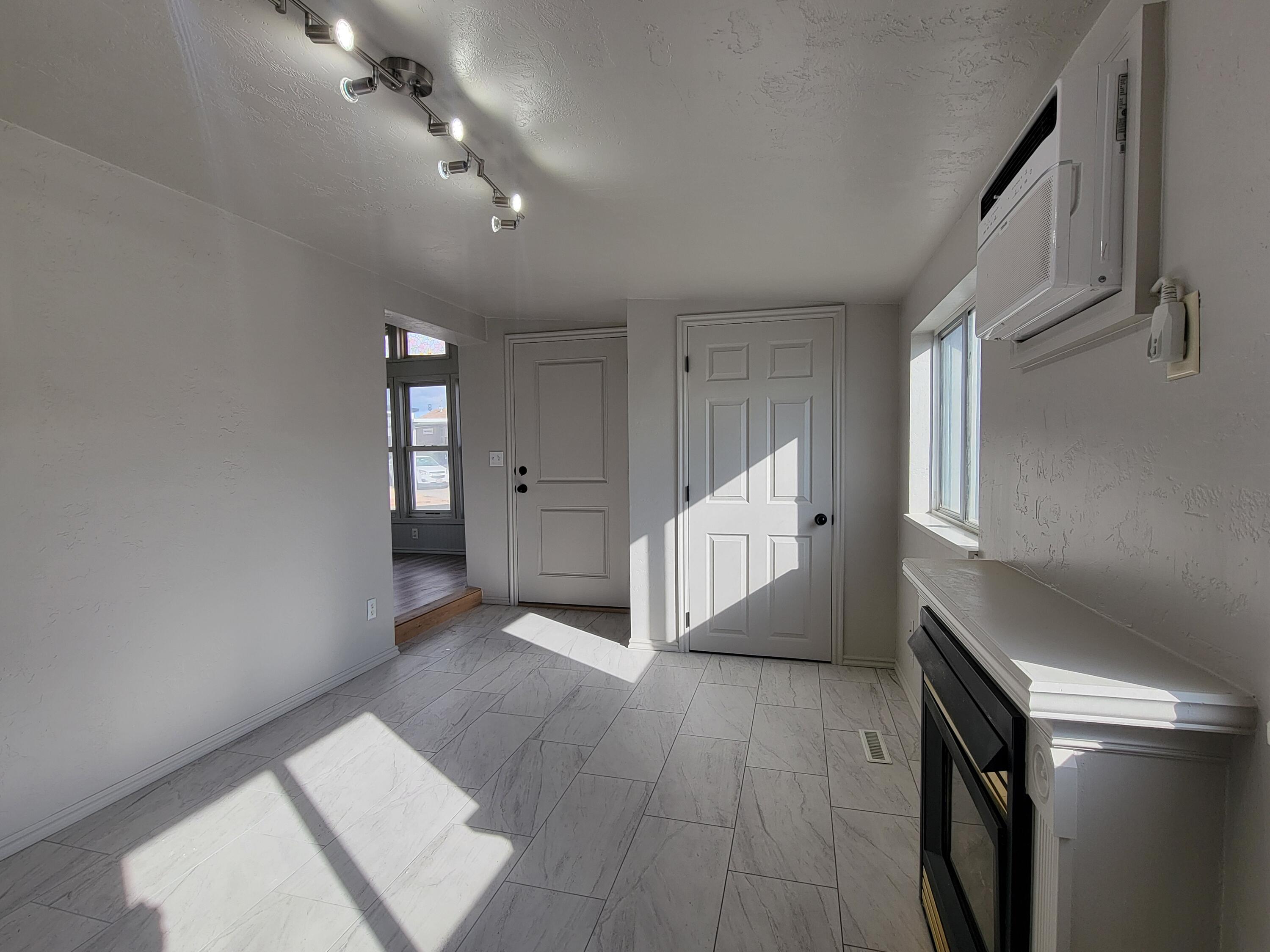 CHEROKEE SPRINGS RV PARK - Residential