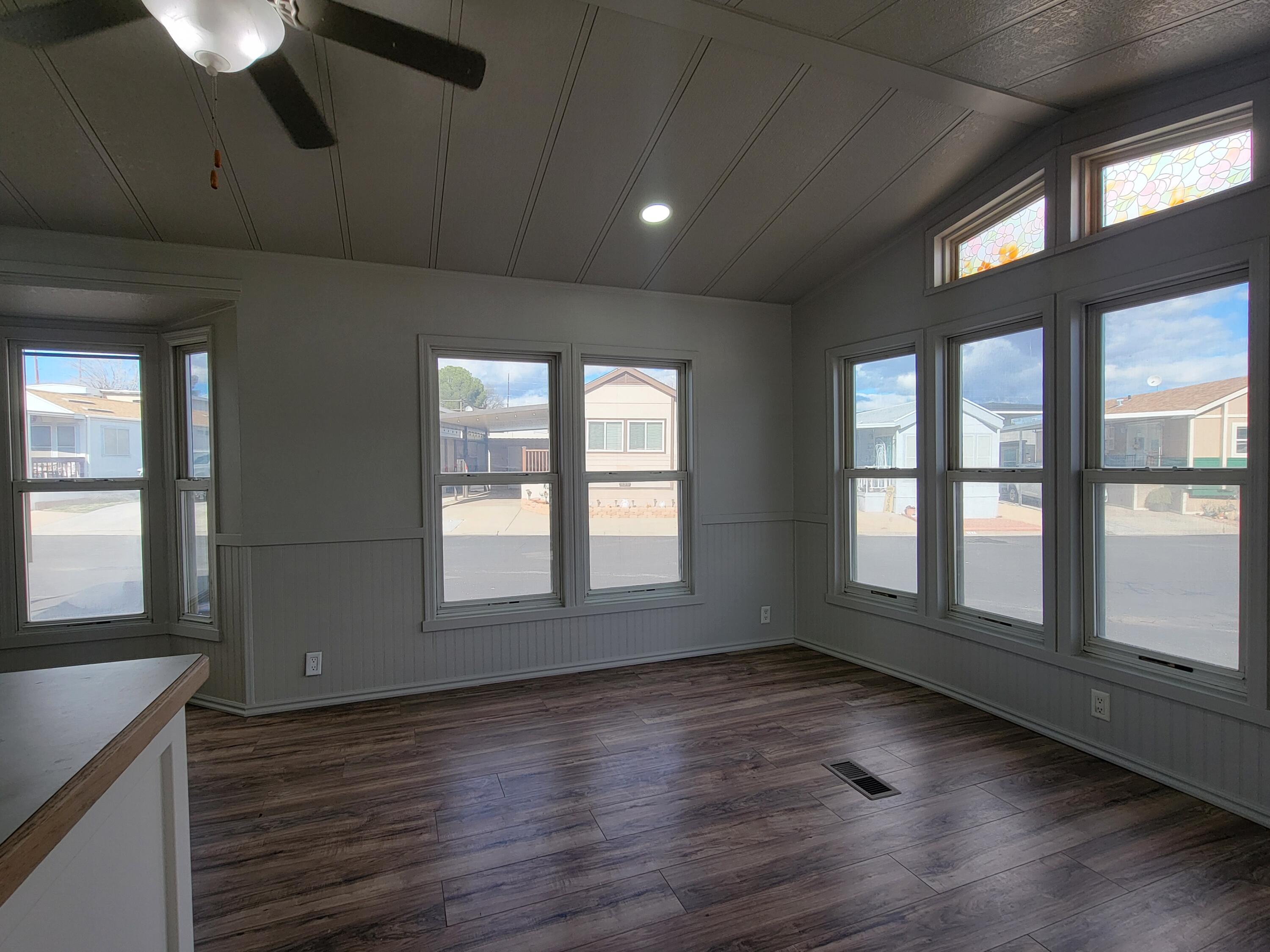 CHEROKEE SPRINGS RV PARK - Residential