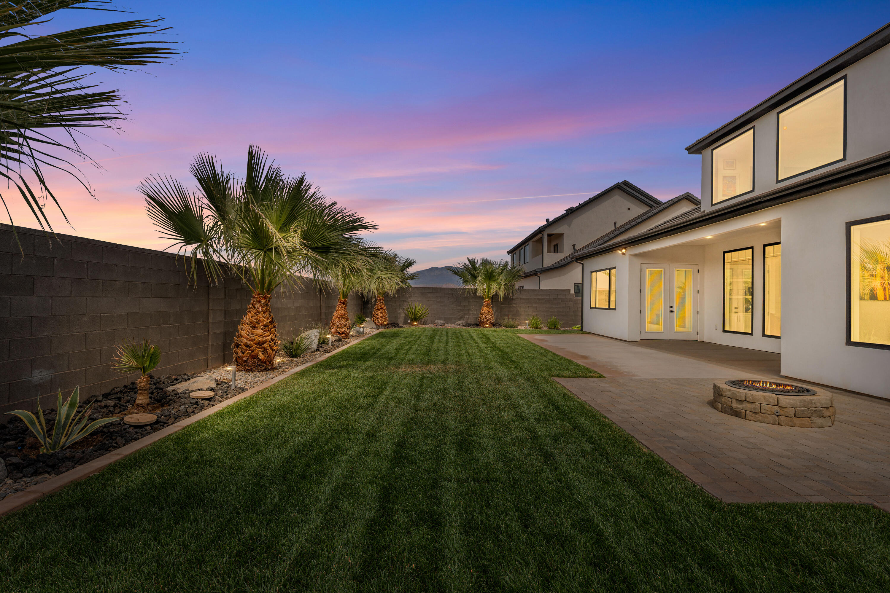 SOUTHERN VISTAS - Residential