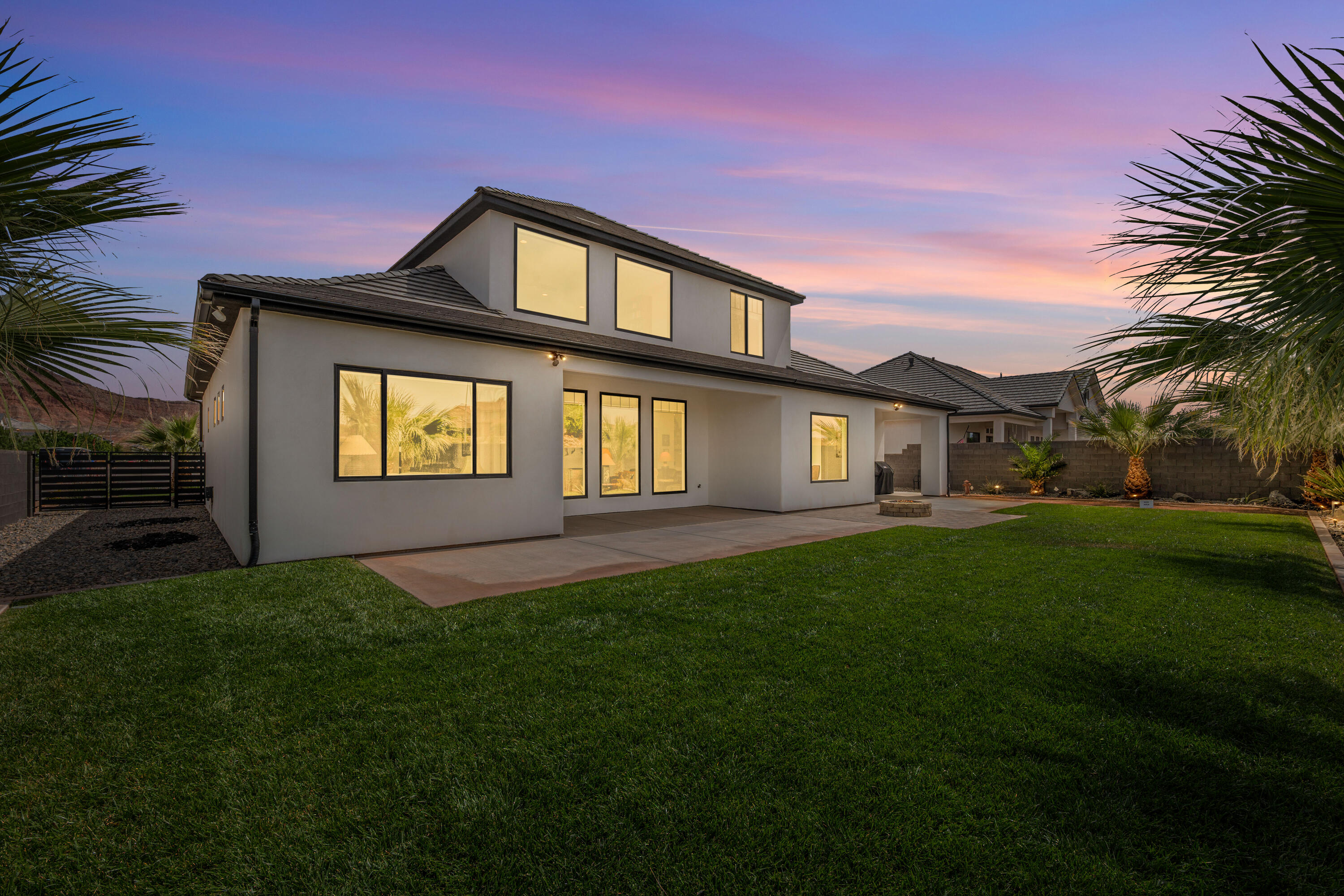 SOUTHERN VISTAS - Residential