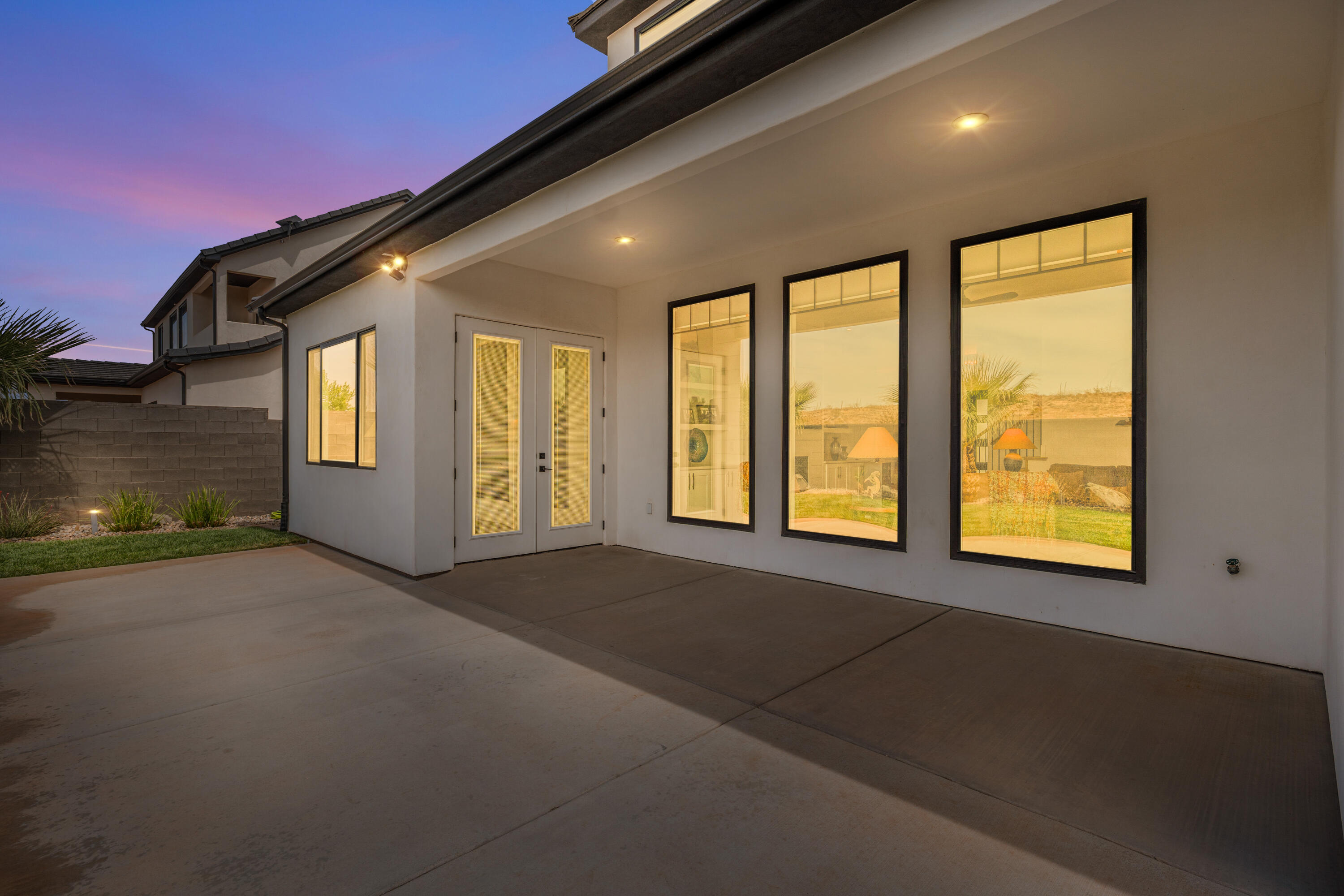 SOUTHERN VISTAS - Residential