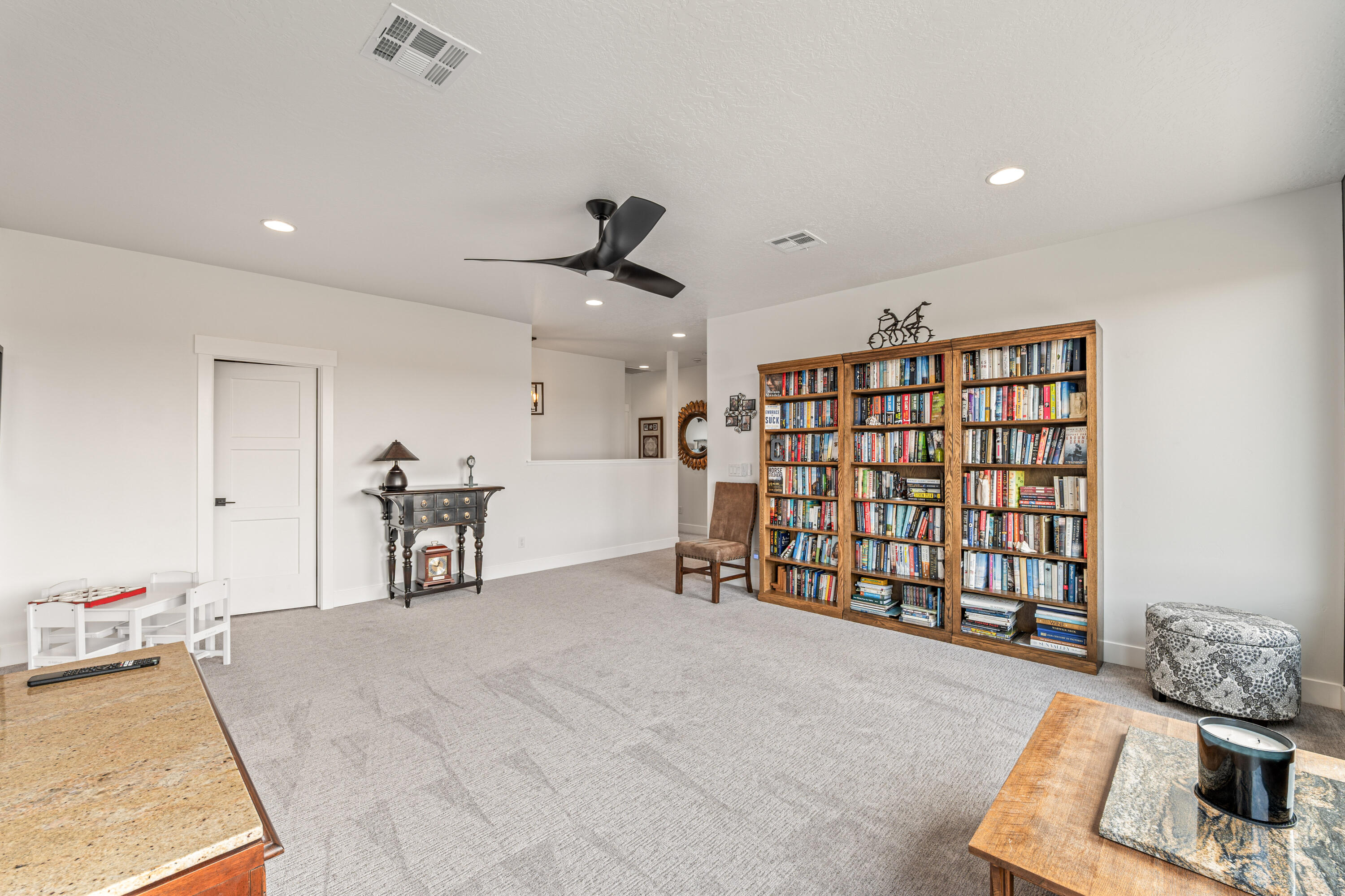 SOUTHERN VISTAS - Residential