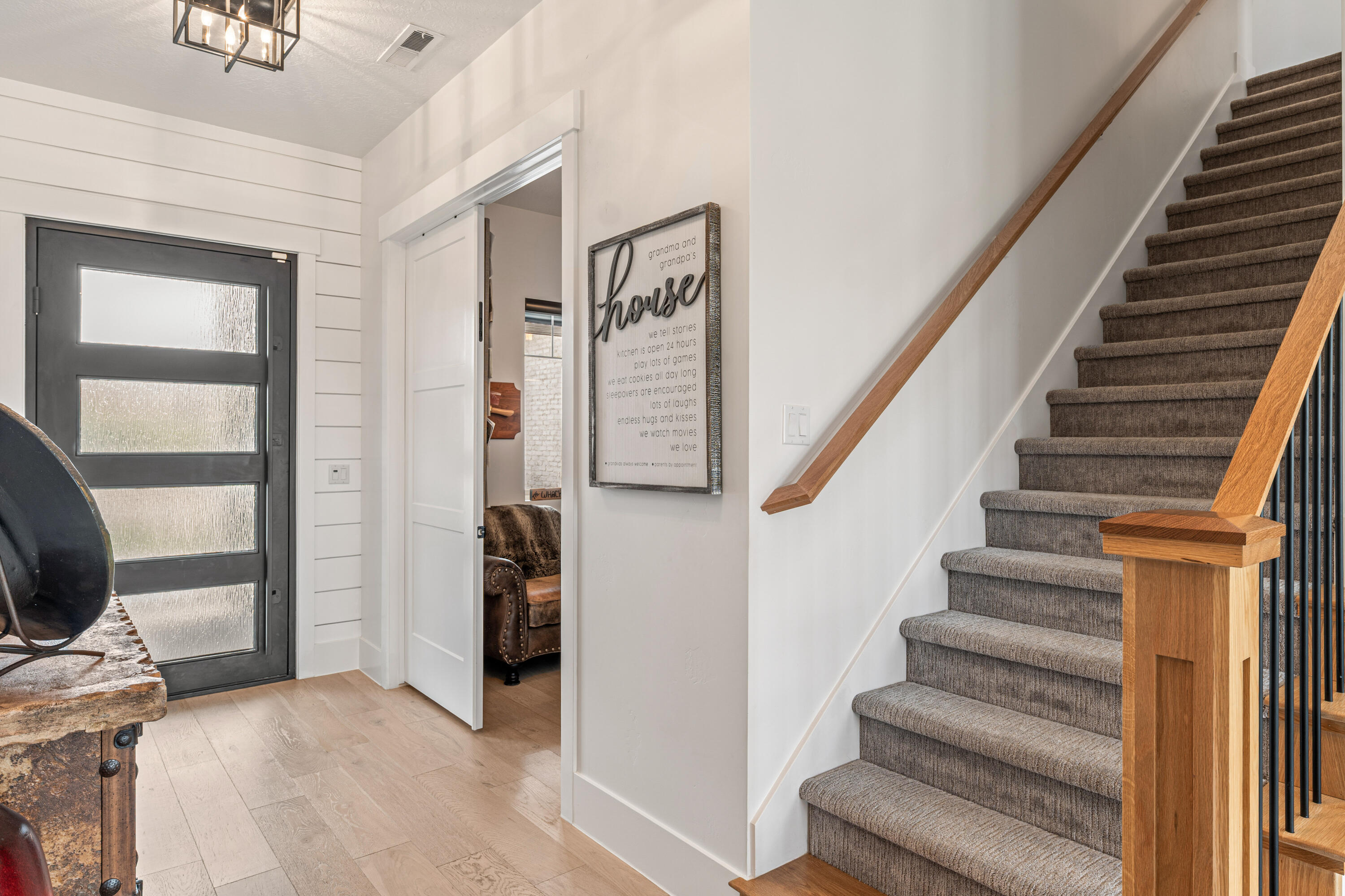 SOUTHERN VISTAS - Residential