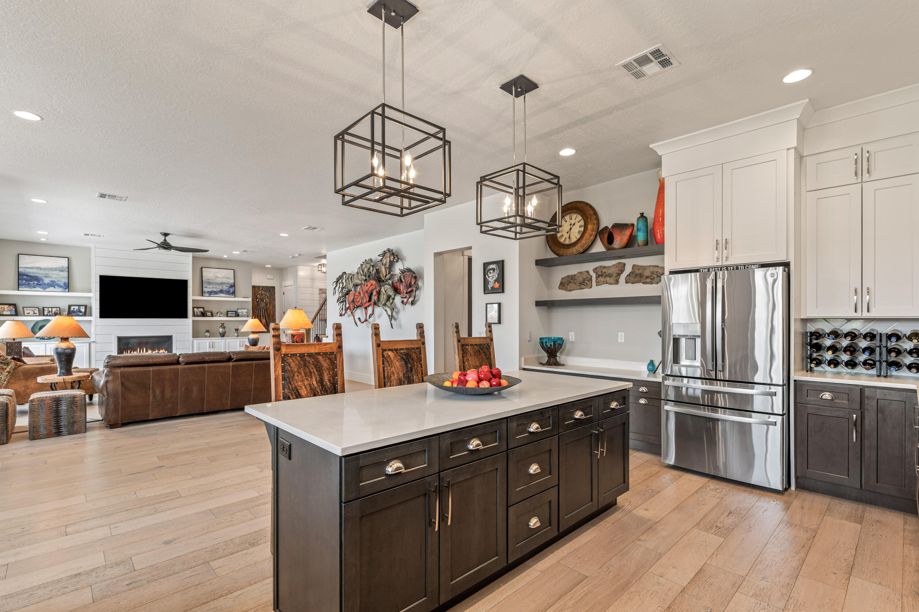 SOUTHERN VISTAS - Residential