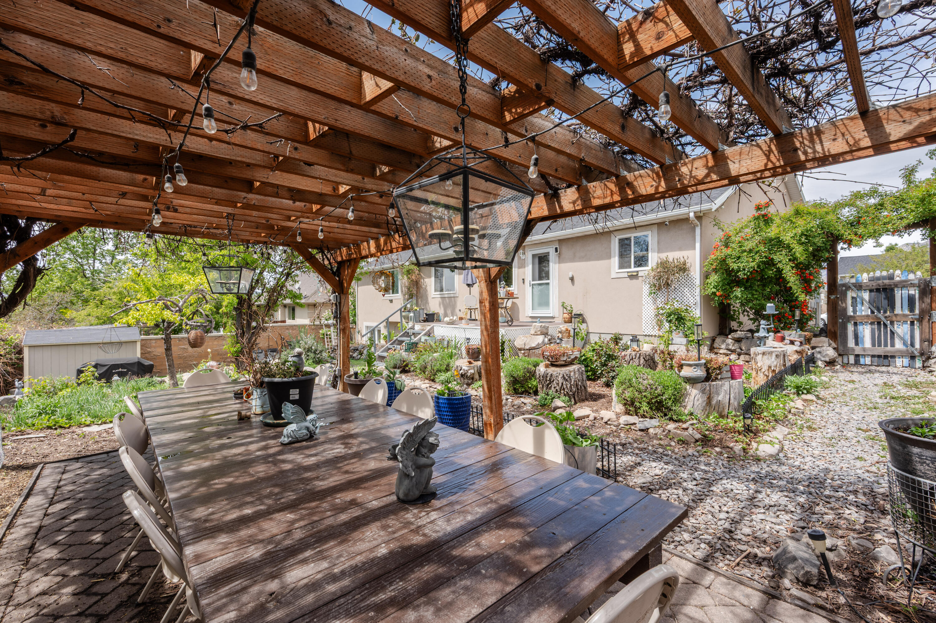 VALLEY VIEW HEIGHTS - Residential