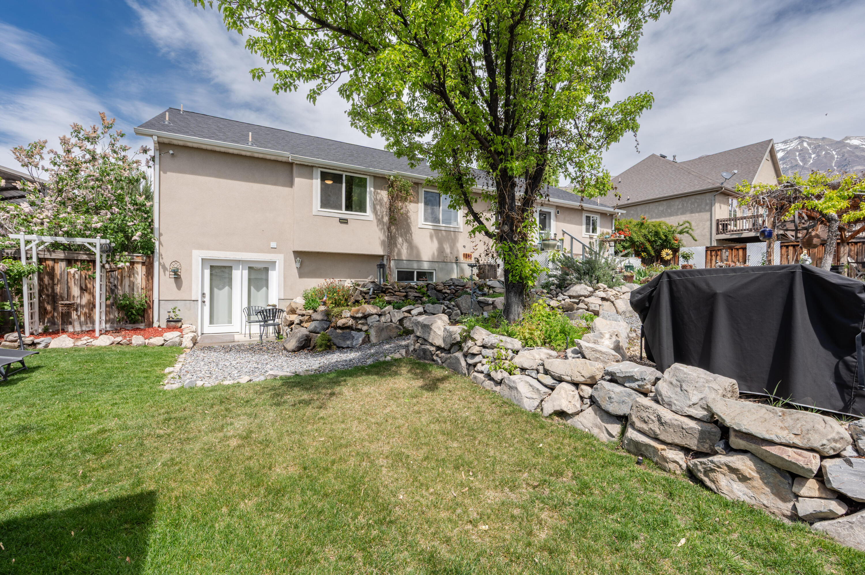 VALLEY VIEW HEIGHTS - Residential