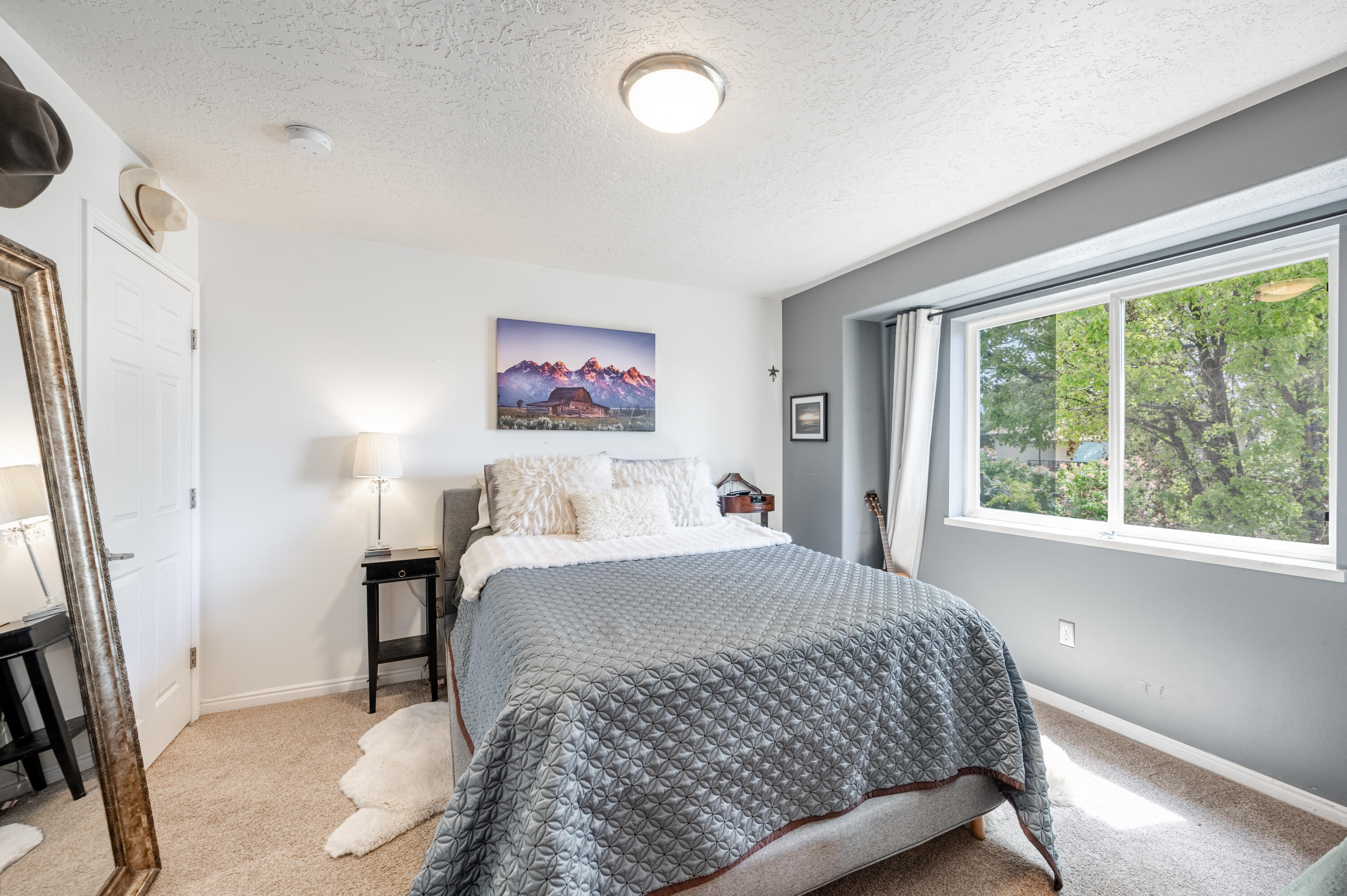 VALLEY VIEW HEIGHTS - Residential