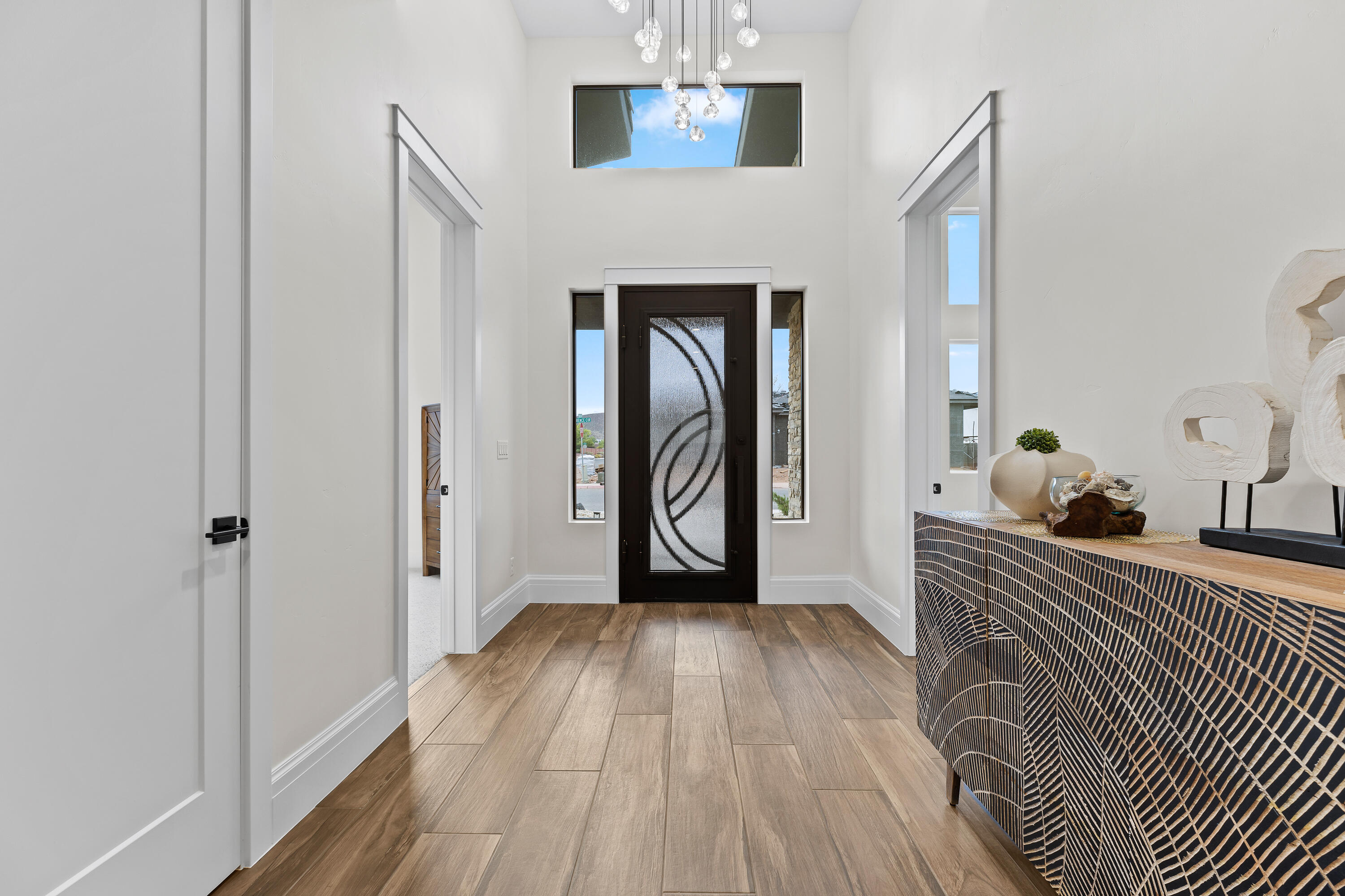 FALCON RIDGE - Residential