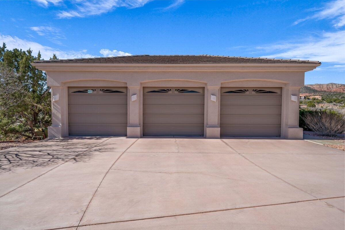 EL DORADO HILLS - Residential