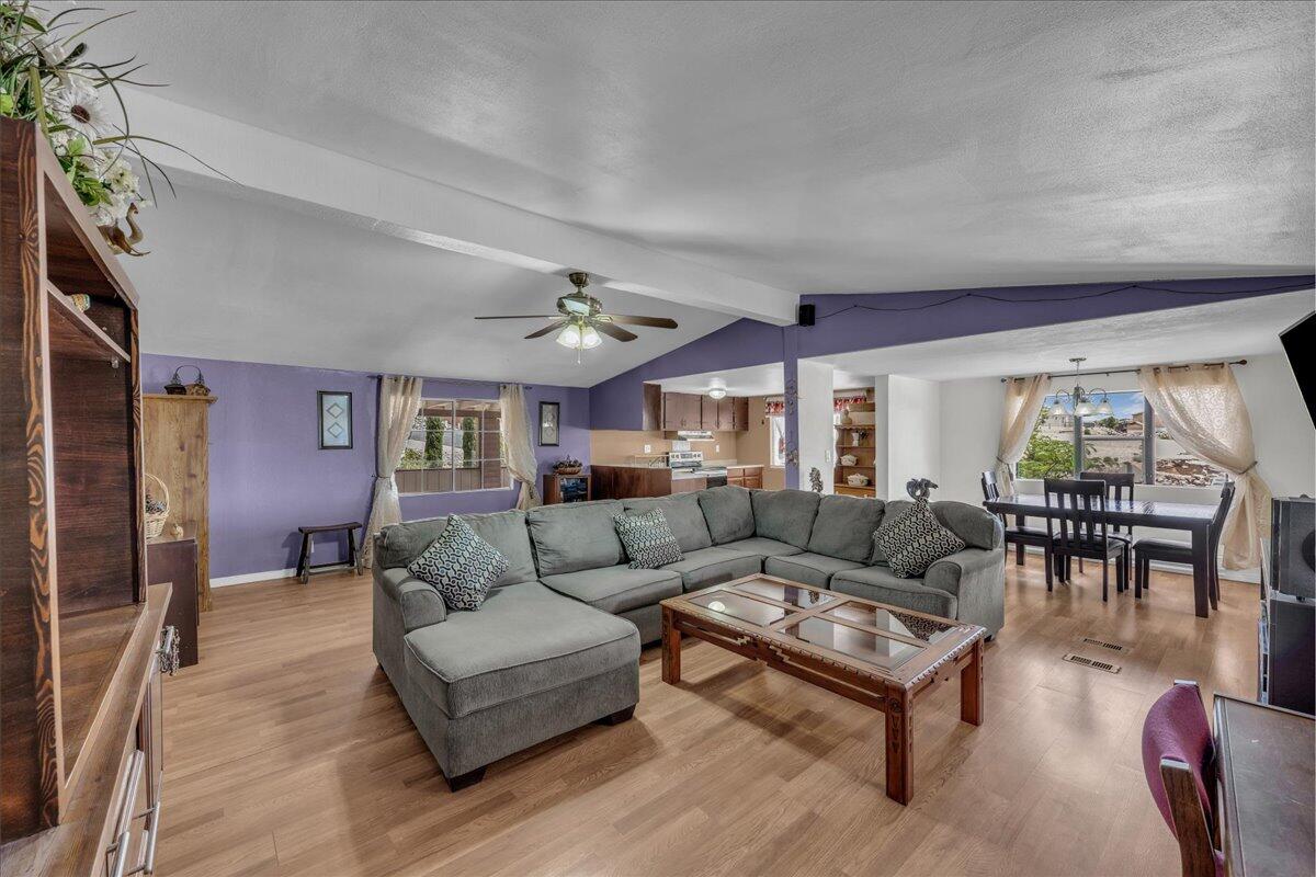 HURRICANE TOWNSITE - Residential