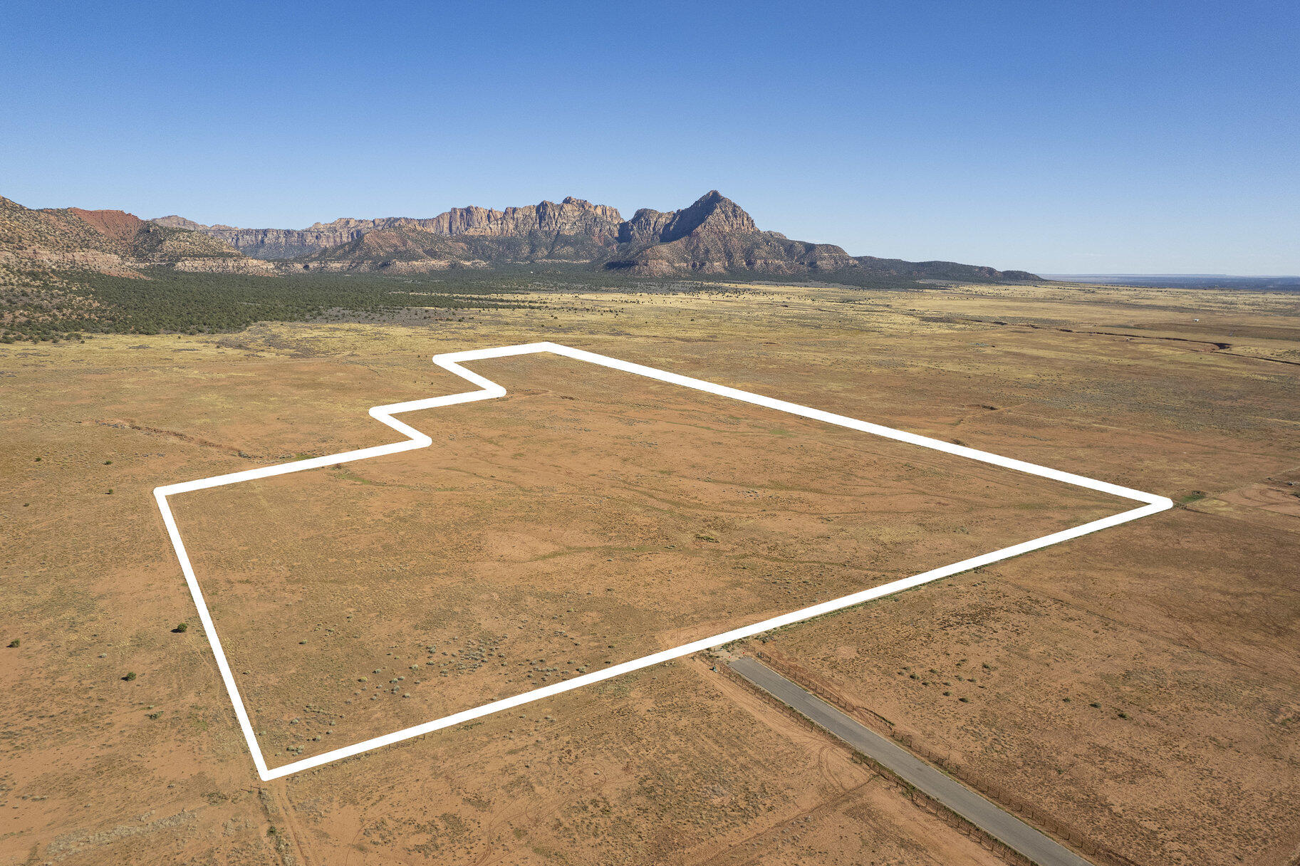 APPLE VALLEY TOWNSITE - Land