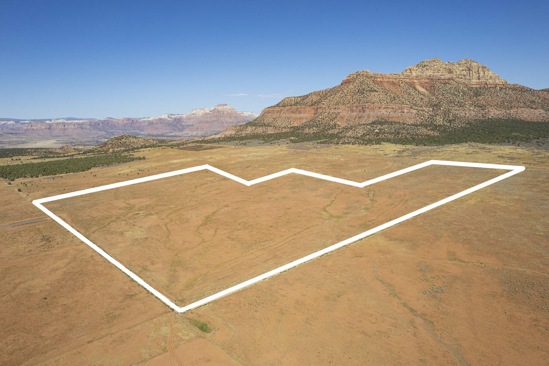 APPLE VALLEY TOWNSITE - Land