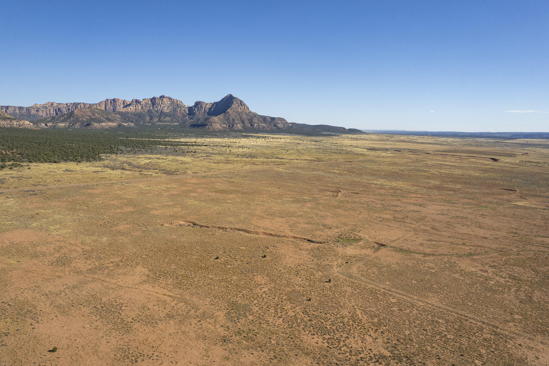 APPLE VALLEY TOWNSITE - Land