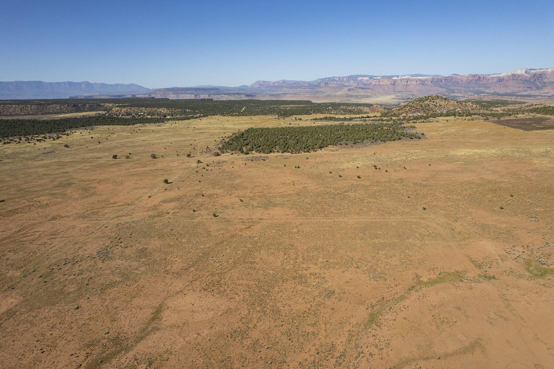 APPLE VALLEY TOWNSITE - Land